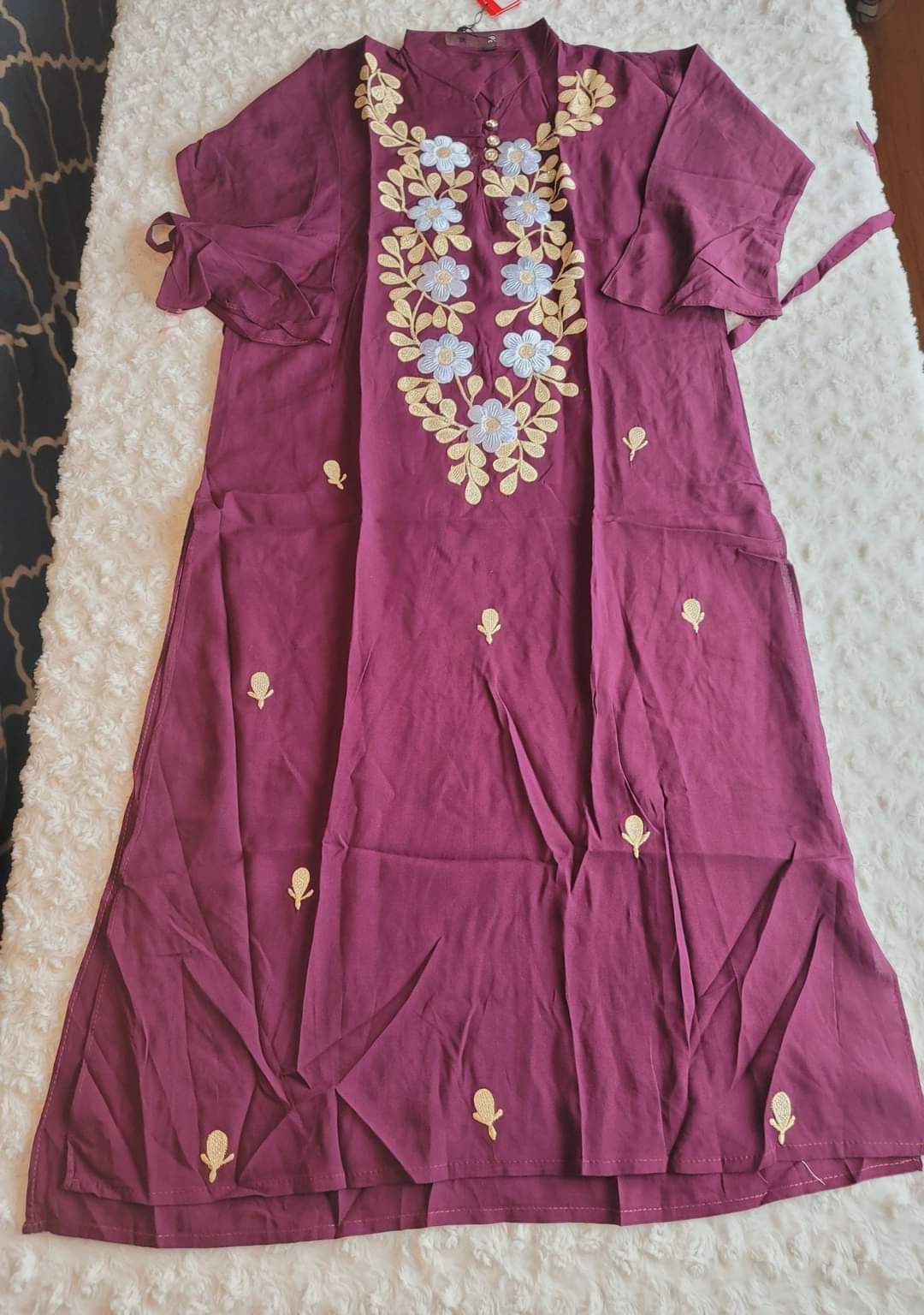 Embroidery kurti