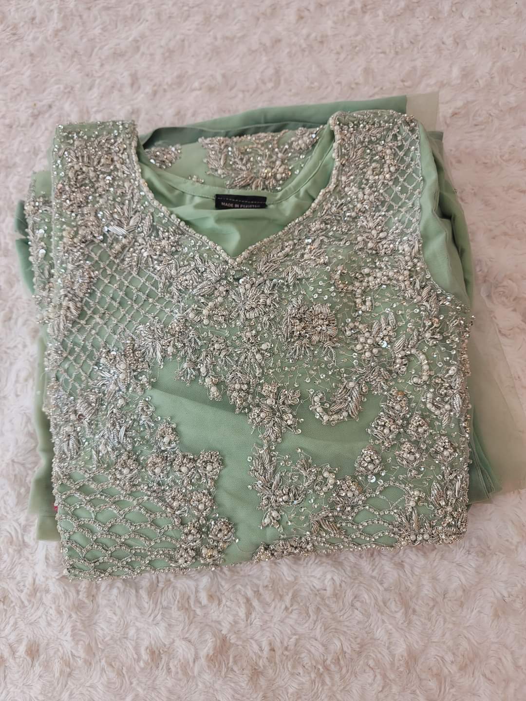 Eid special Pakistani orginal full  zardosi work boutique dress with skirt-100% original guaranteed