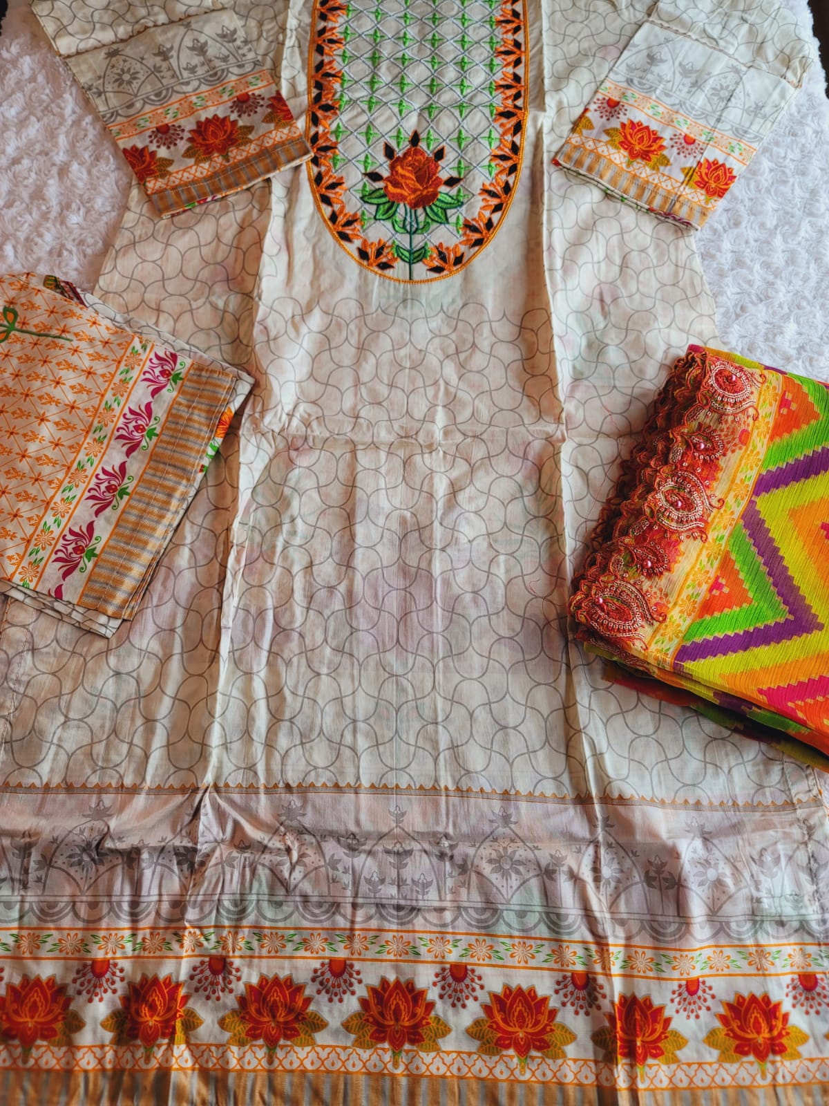 Pakistani lawn Embroidered Salwar kameez Ready To Ship