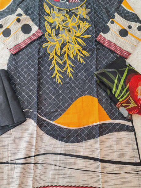 Pakistani lawn Embroidered Salwar kameez