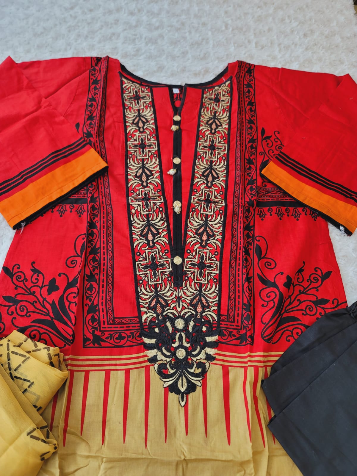 Pakistani lawn Embroidered Salwar kameez ready to ship