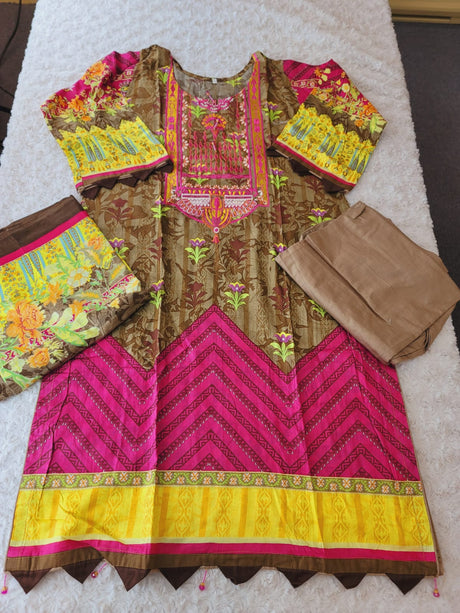 Pakistani lawn Embroidered Salwar kameez ready to ship