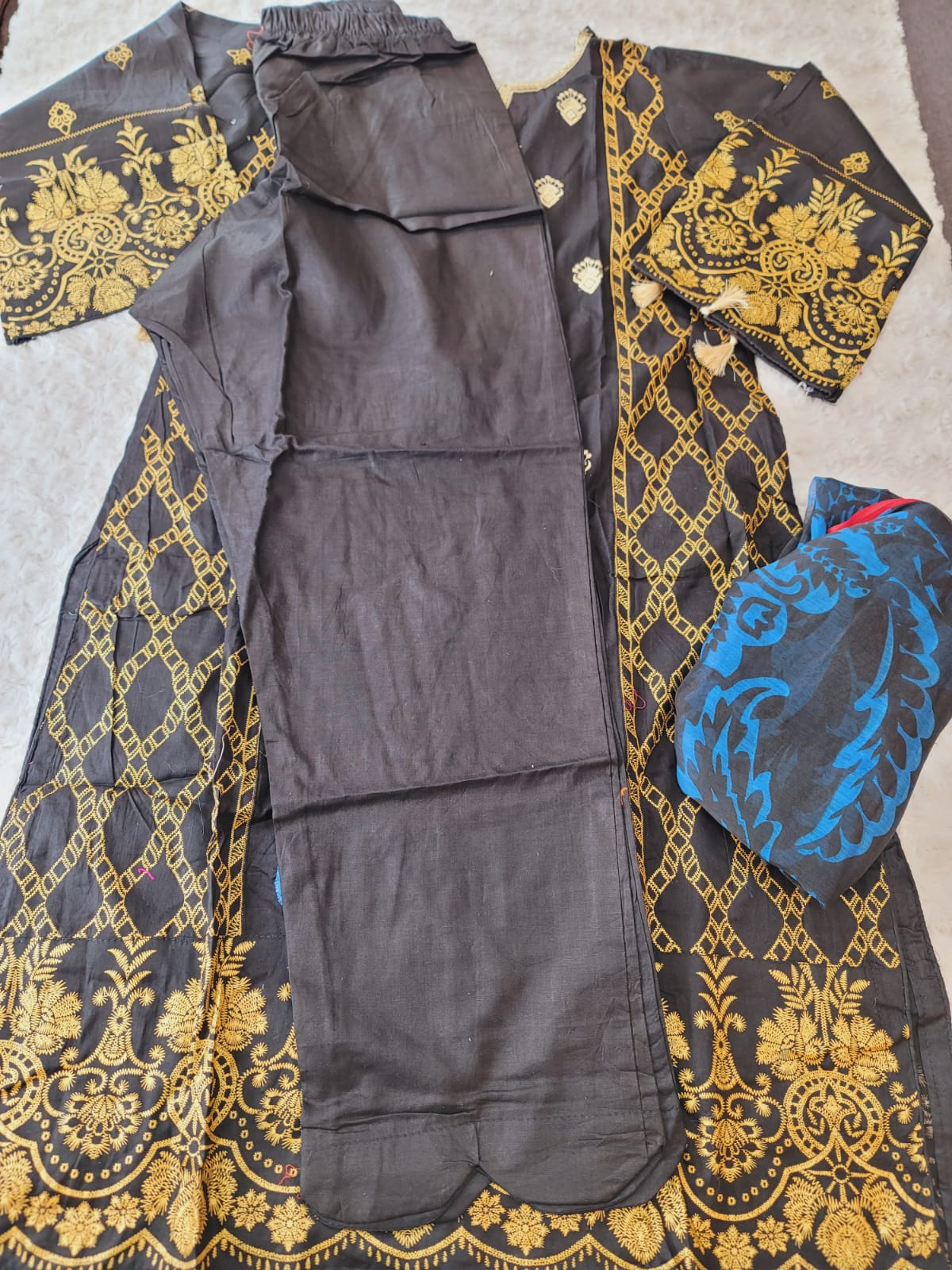 Pakistani stitched  lawn Embroidered Salwar kameez ready to ship