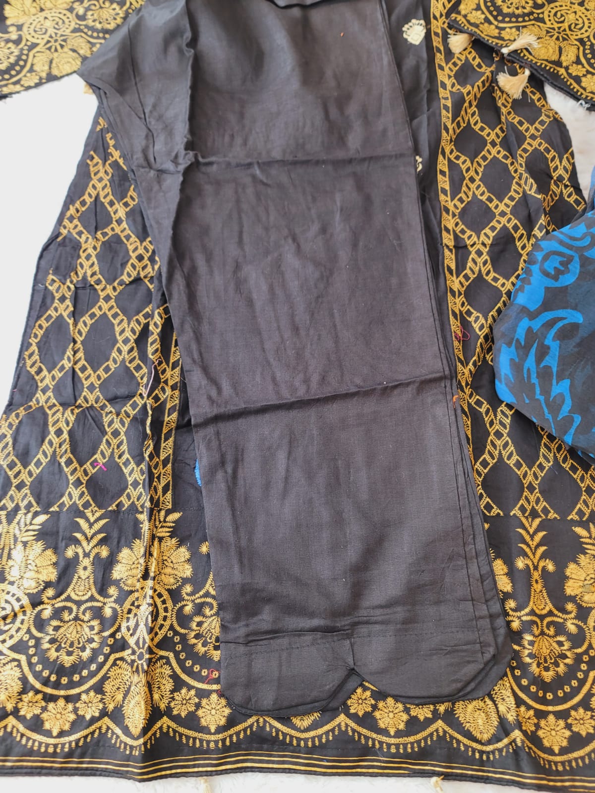 Pakistani stitched  lawn Embroidered Salwar kameez ready to ship