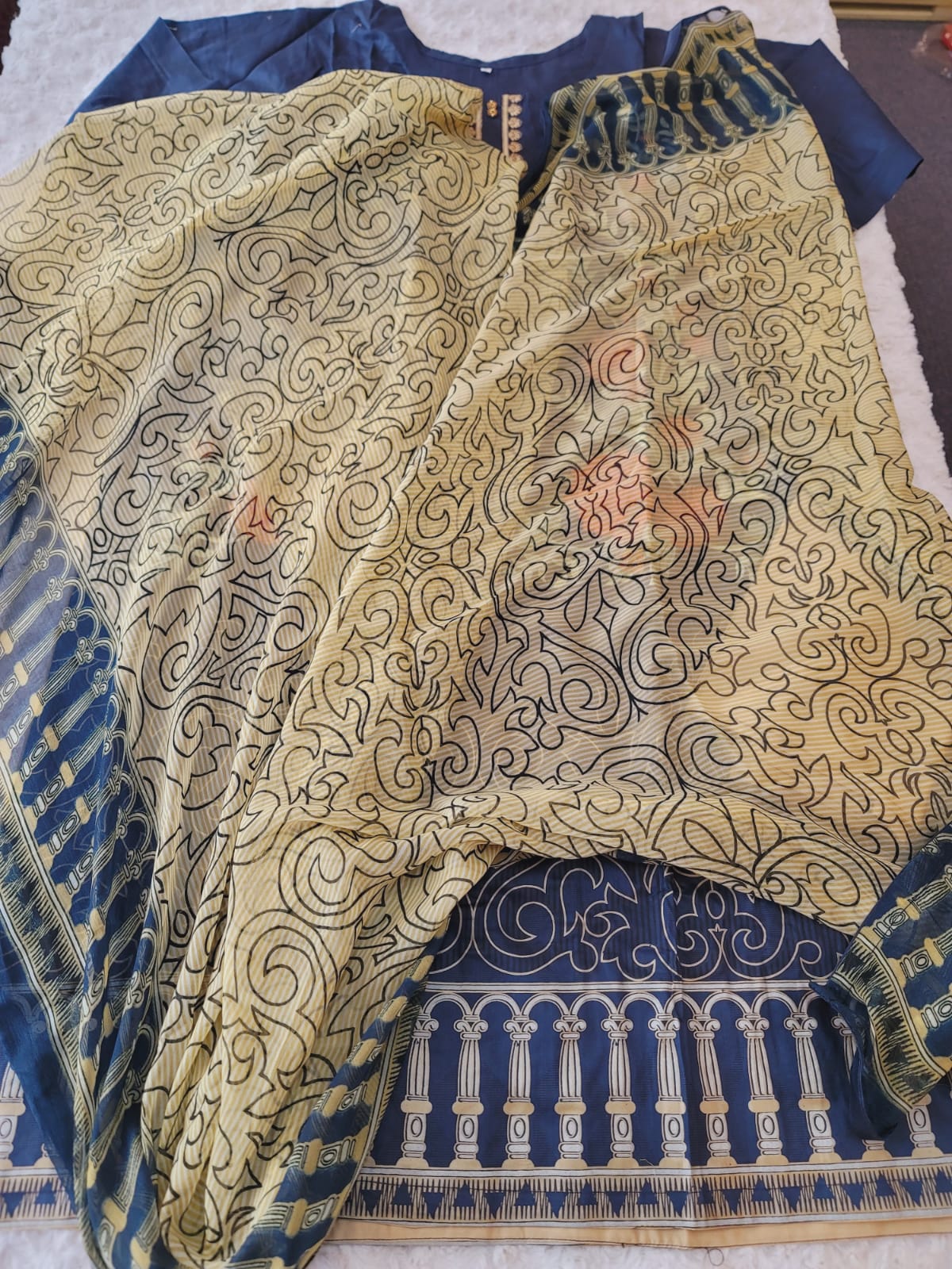 Pakistani stitched  lawn Embroidered Salwar kameez ready to ship