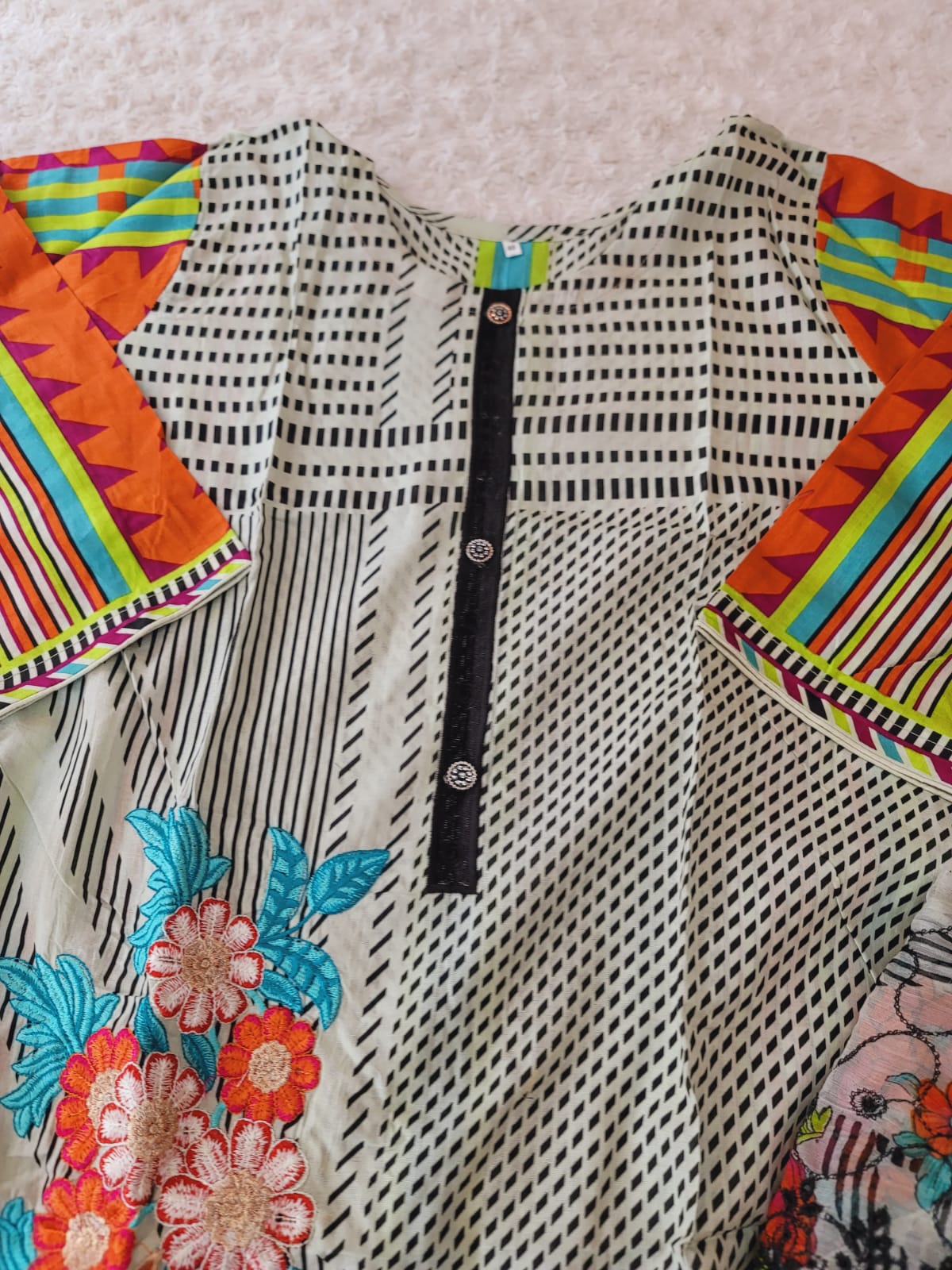 Pakistani stitched  lawn Embroidered Salwar kameez ready to ship