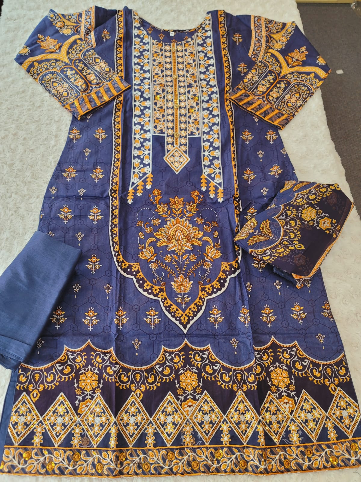 Pakistani stitched  lawn Embroidered Salwar kameez ready to ship