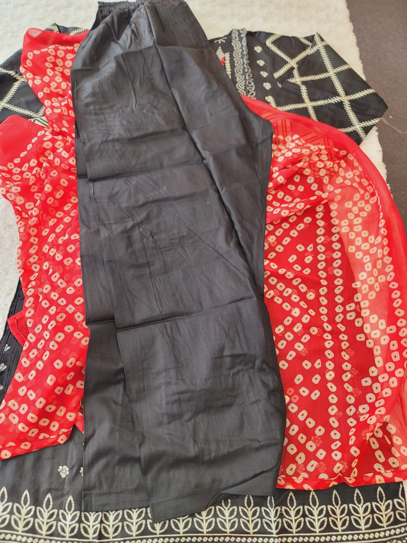 Pakistani Stitched Embroidered Lawn Salwar kameez ready to ship