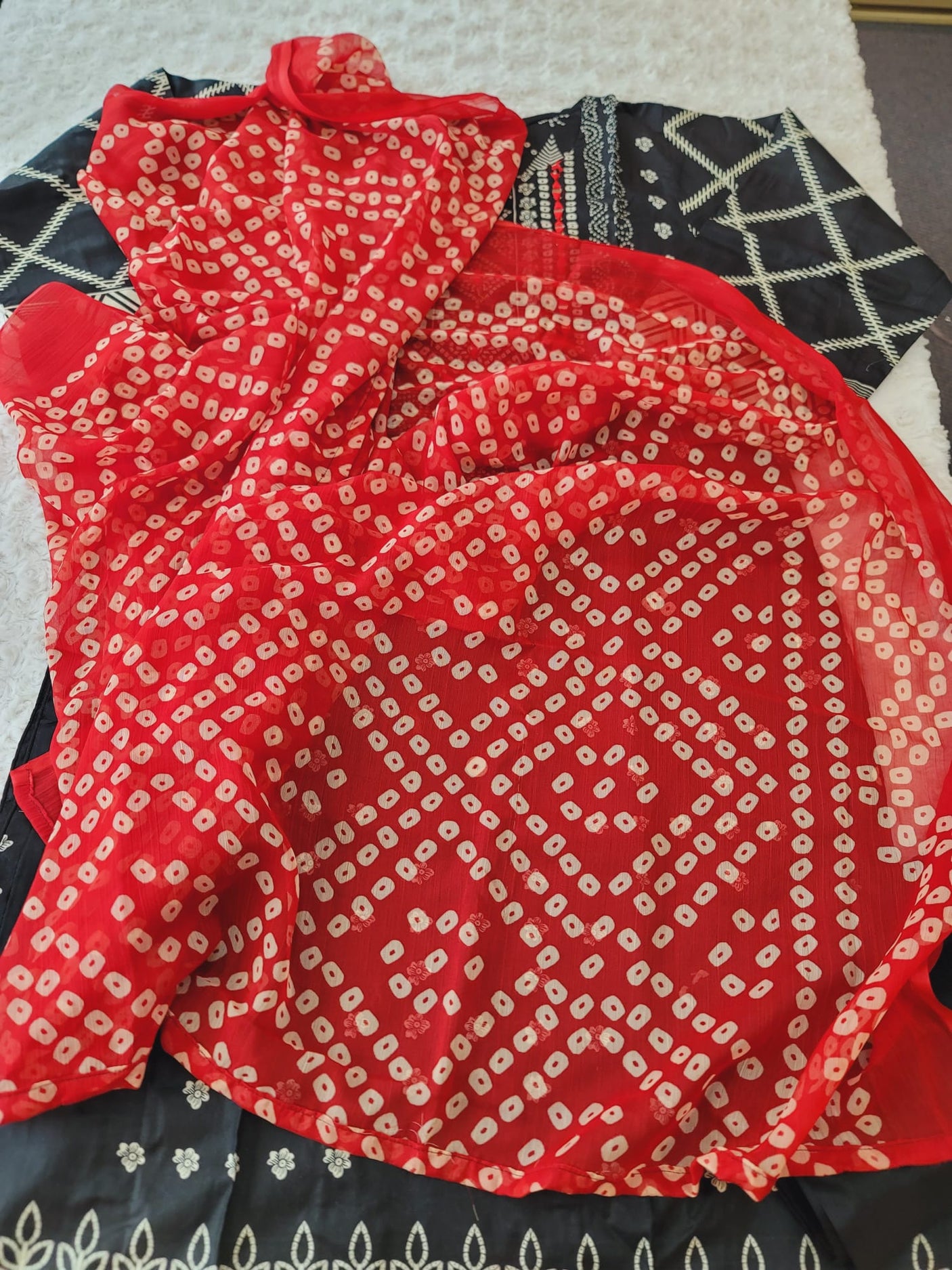 Pakistani Stitched Embroidered Lawn Salwar kameez ready to ship