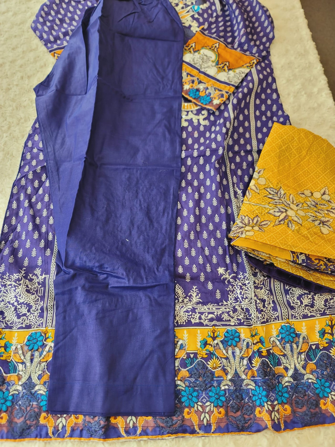 Pakistani Stitched lawn Embroidered Salwar kameez ready to ship