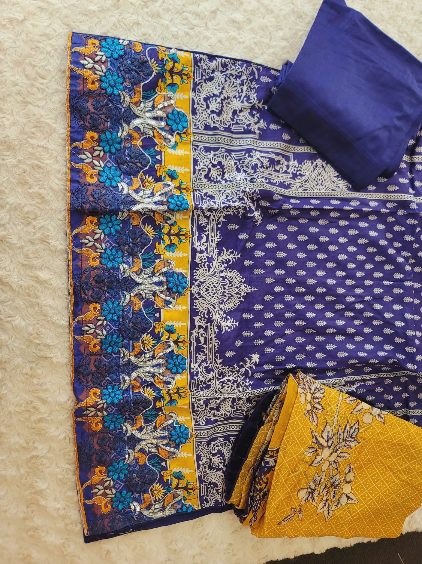 Pakistani Stitched lawn Embroidered Salwar kameez ready to ship