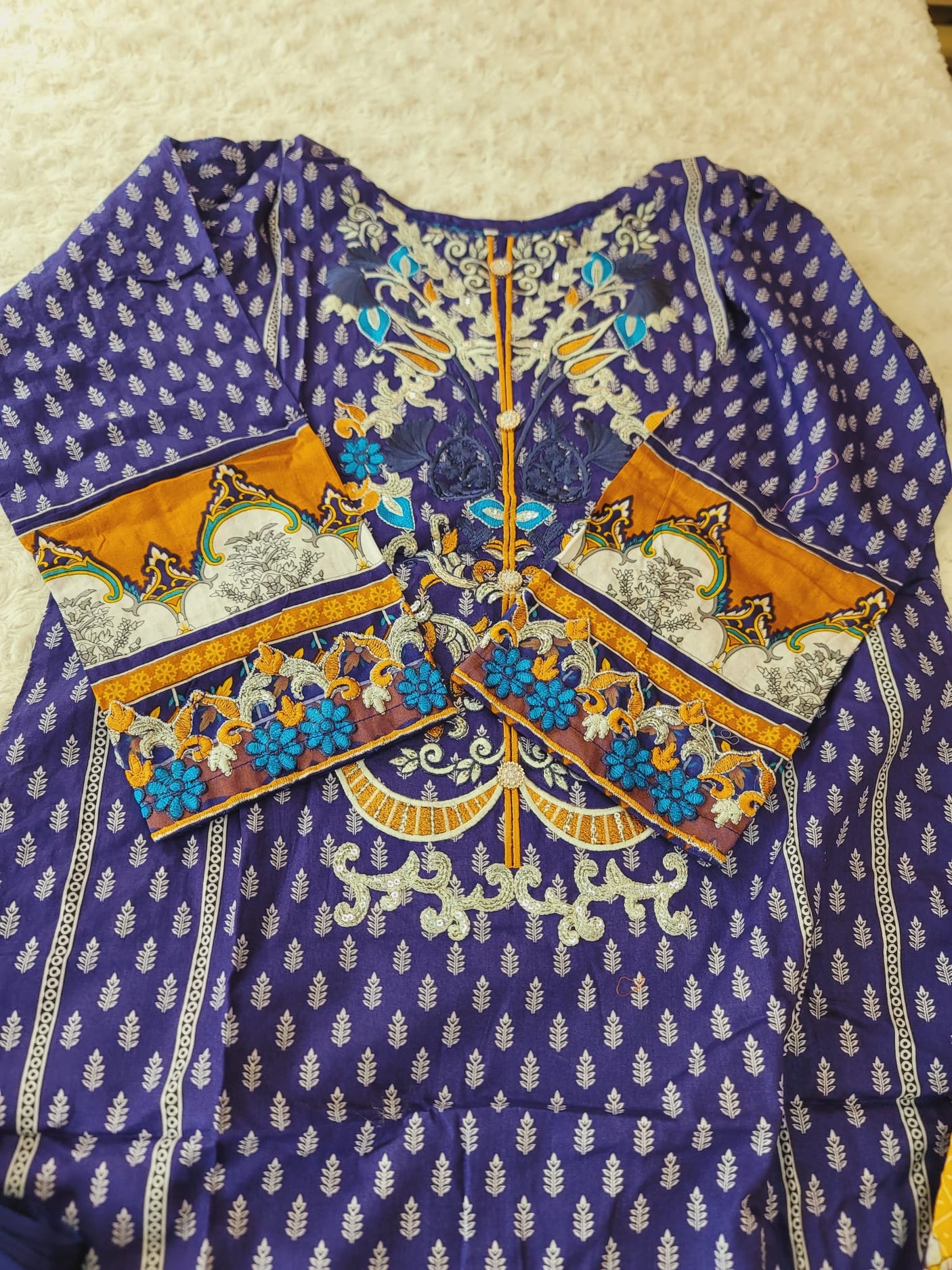 Pakistani Stitched lawn Embroidered Salwar kameez ready to ship