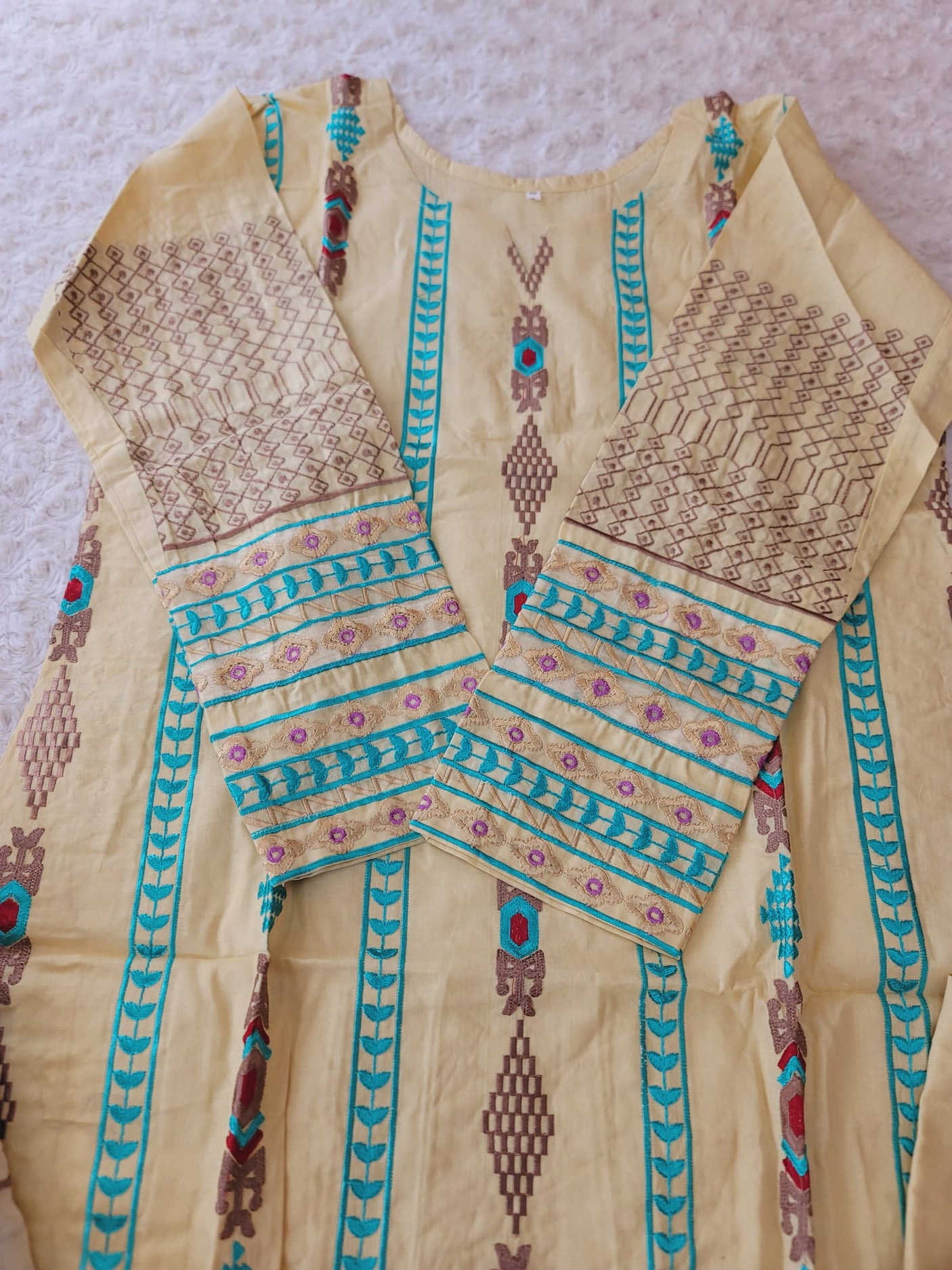 Pakistani Stitched lawn Embroidered Salwar kameez ready to ship