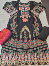 Pakistani Stitched lawn Embroidered Salwar kameez ready to ship
