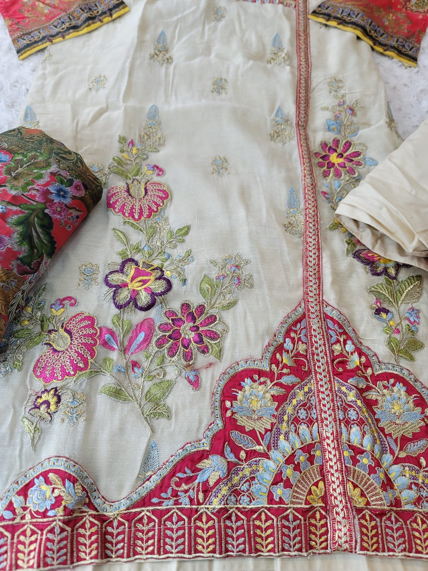 Pakistani Stitched Embroidered luxury lawn Dresses Ready To Ship