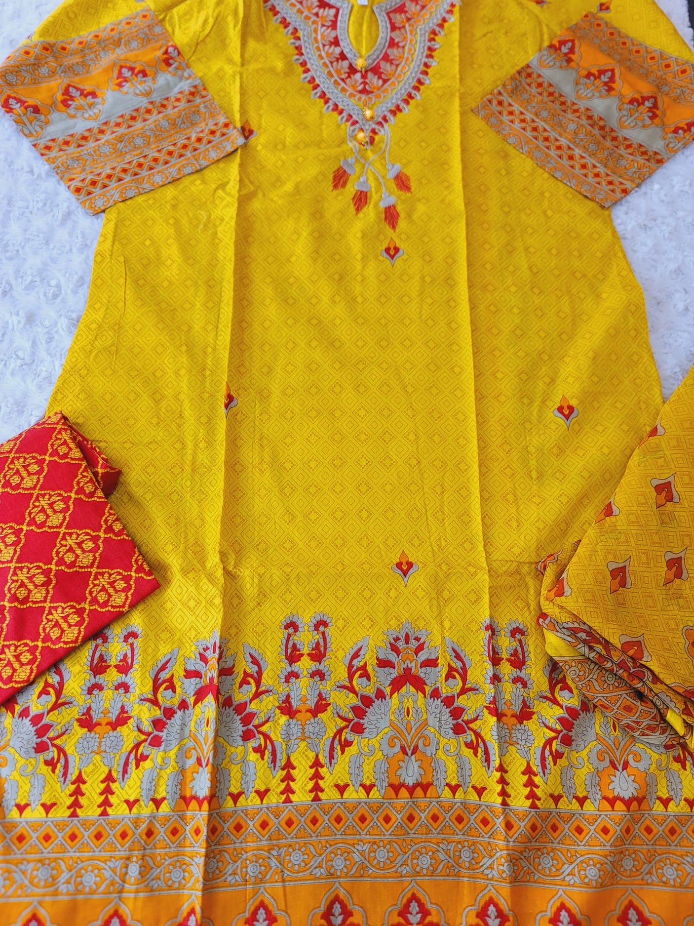 Pakistani Stitched Embroidered Lawn Salwar kameez ready to ship