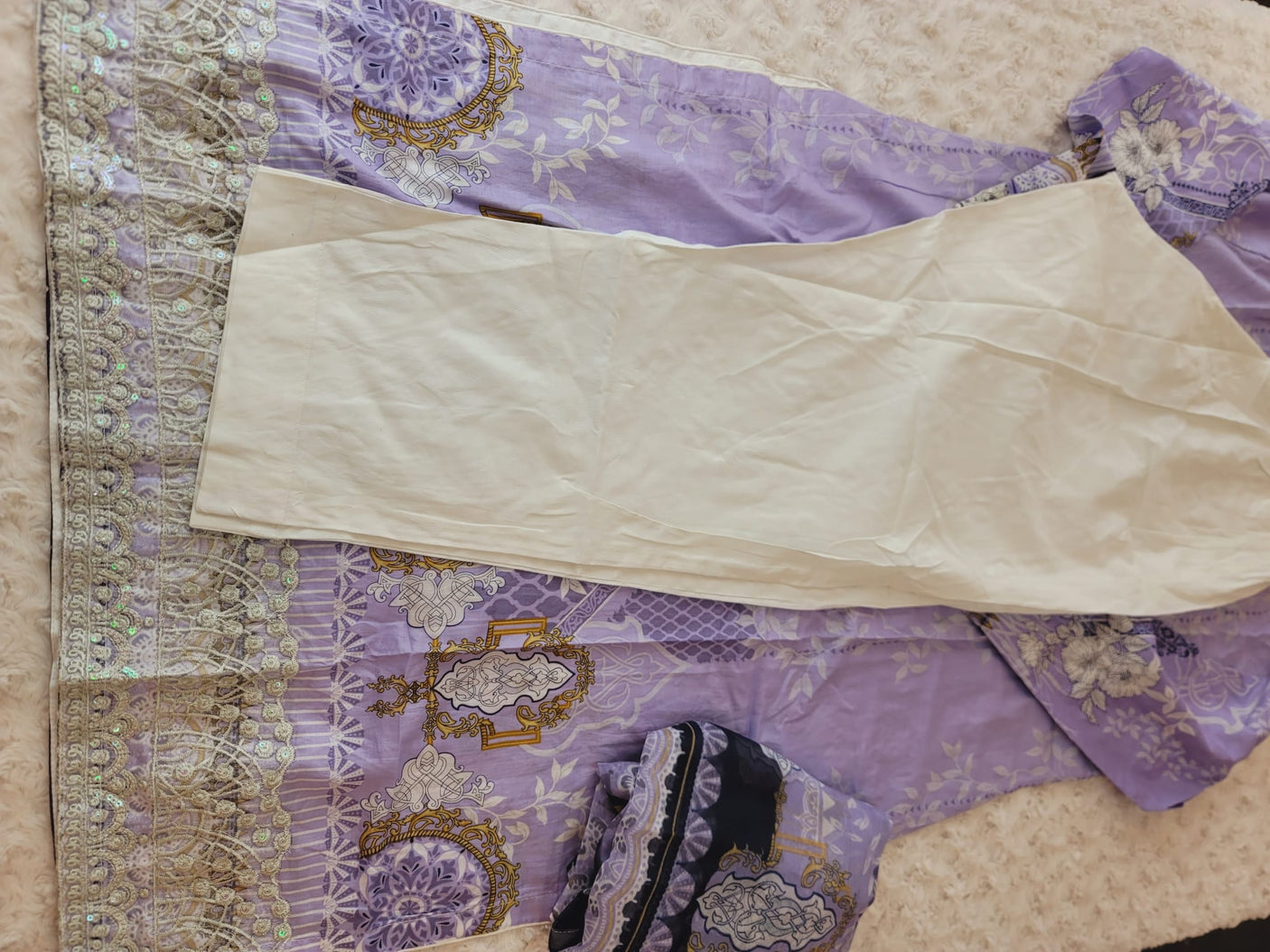 Pakistani Stitched lawn Embroidered Salwar kameez ready to ship