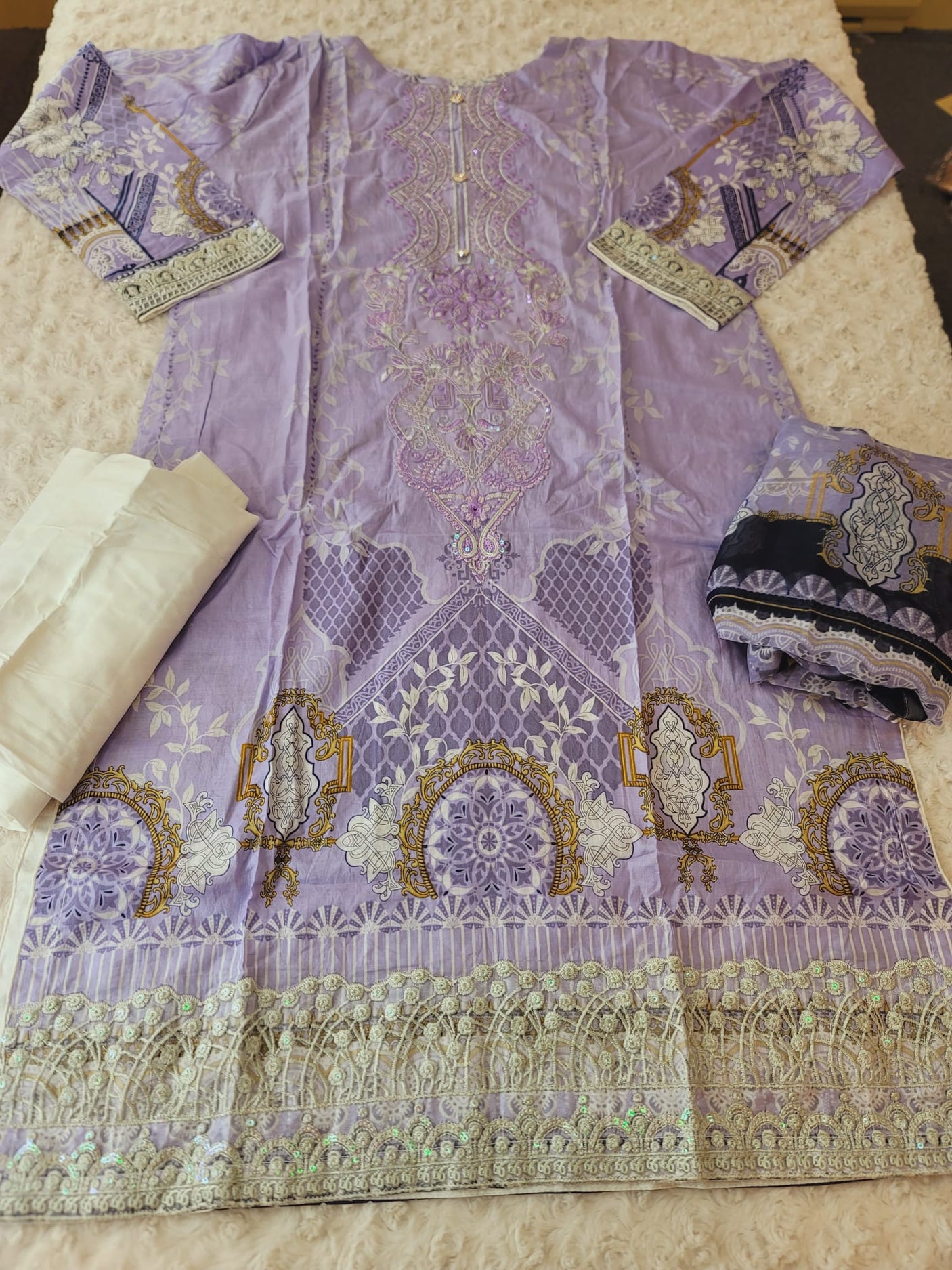 Pakistani Stitched lawn Embroidered Salwar kameez ready to ship