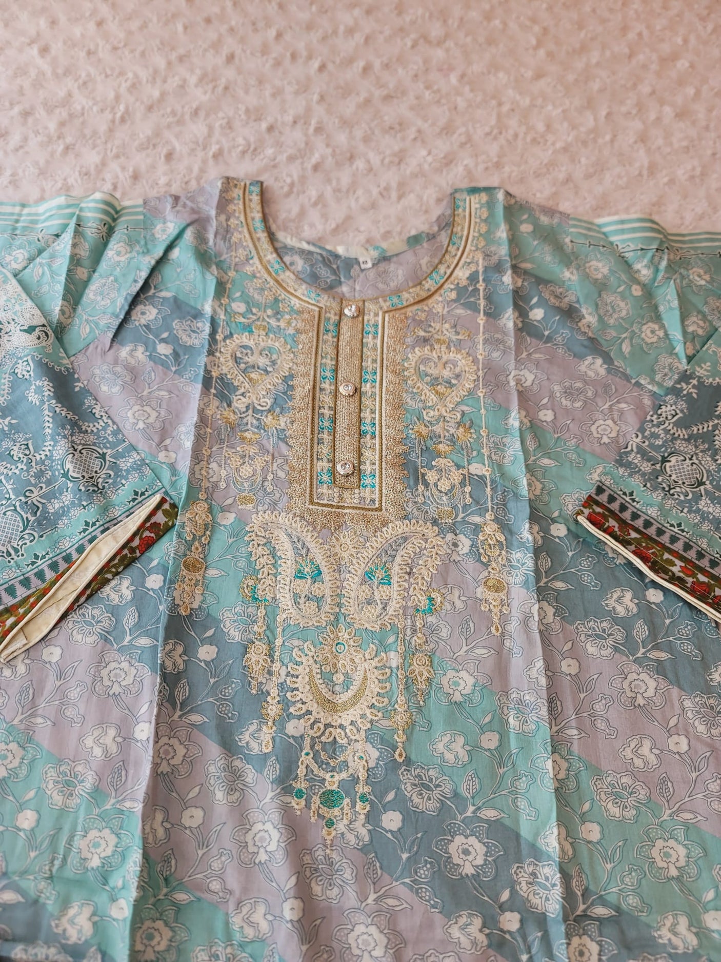 Pakistani Stitched lawn Embroidered Salwar kameez ready to ship