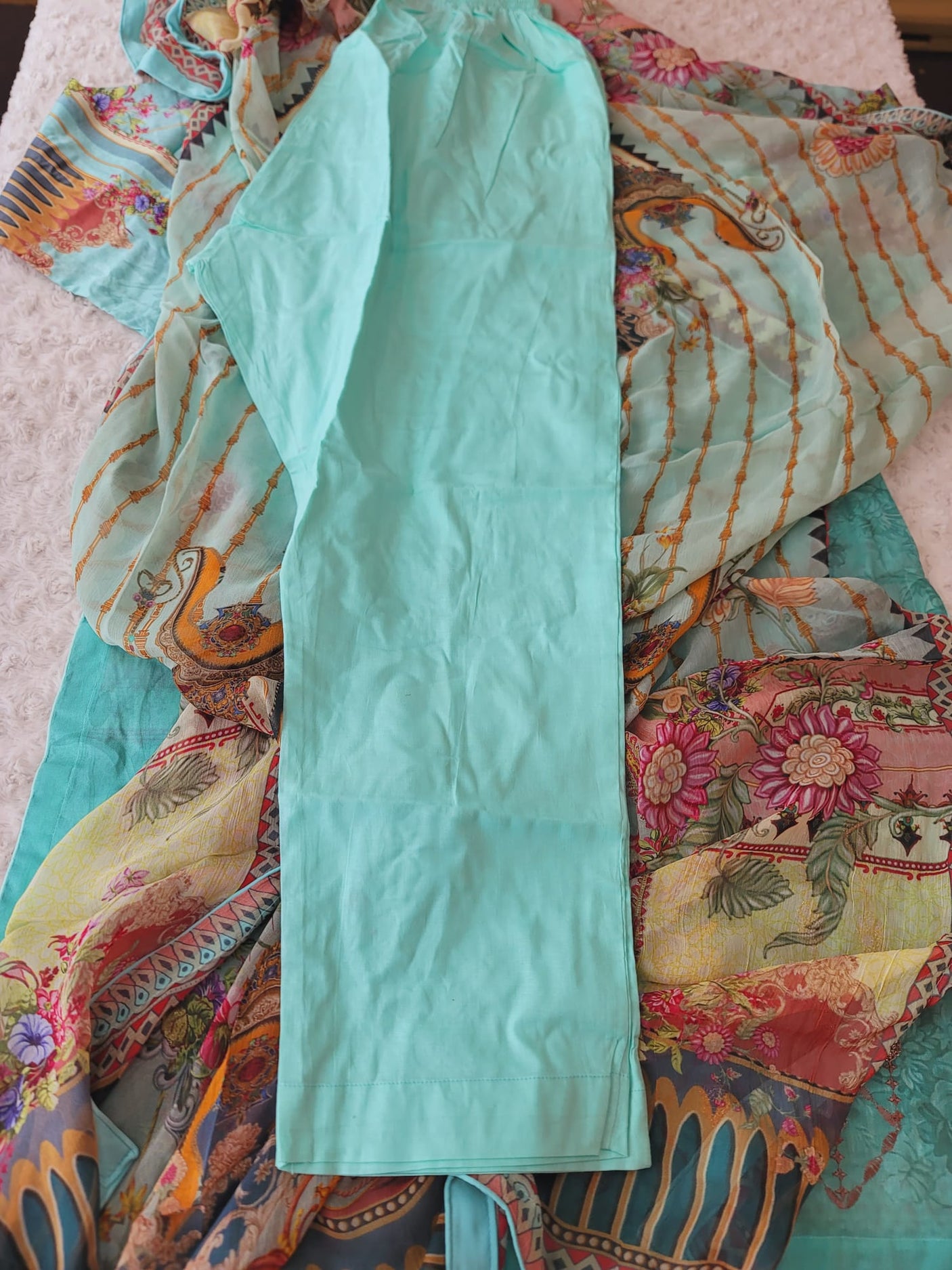 Pakistani Stitched lawn Embroidered Salwar kameez ready to ship