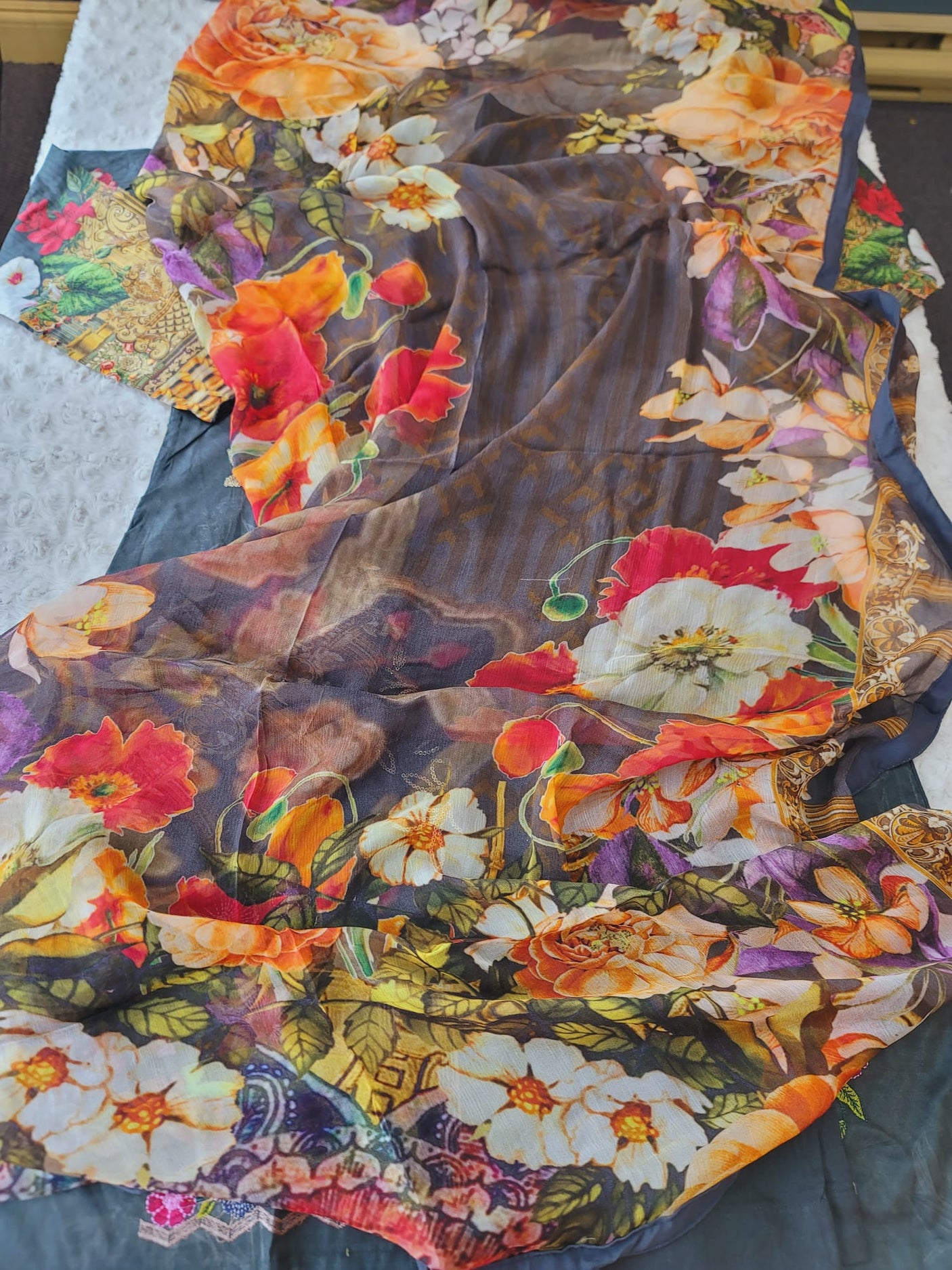 Pakistani Stitched lawn Embroidered Salwar kameez ready to ship