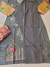 Pakistani Stitched lawn Embroidered Salwar kameez ready to ship