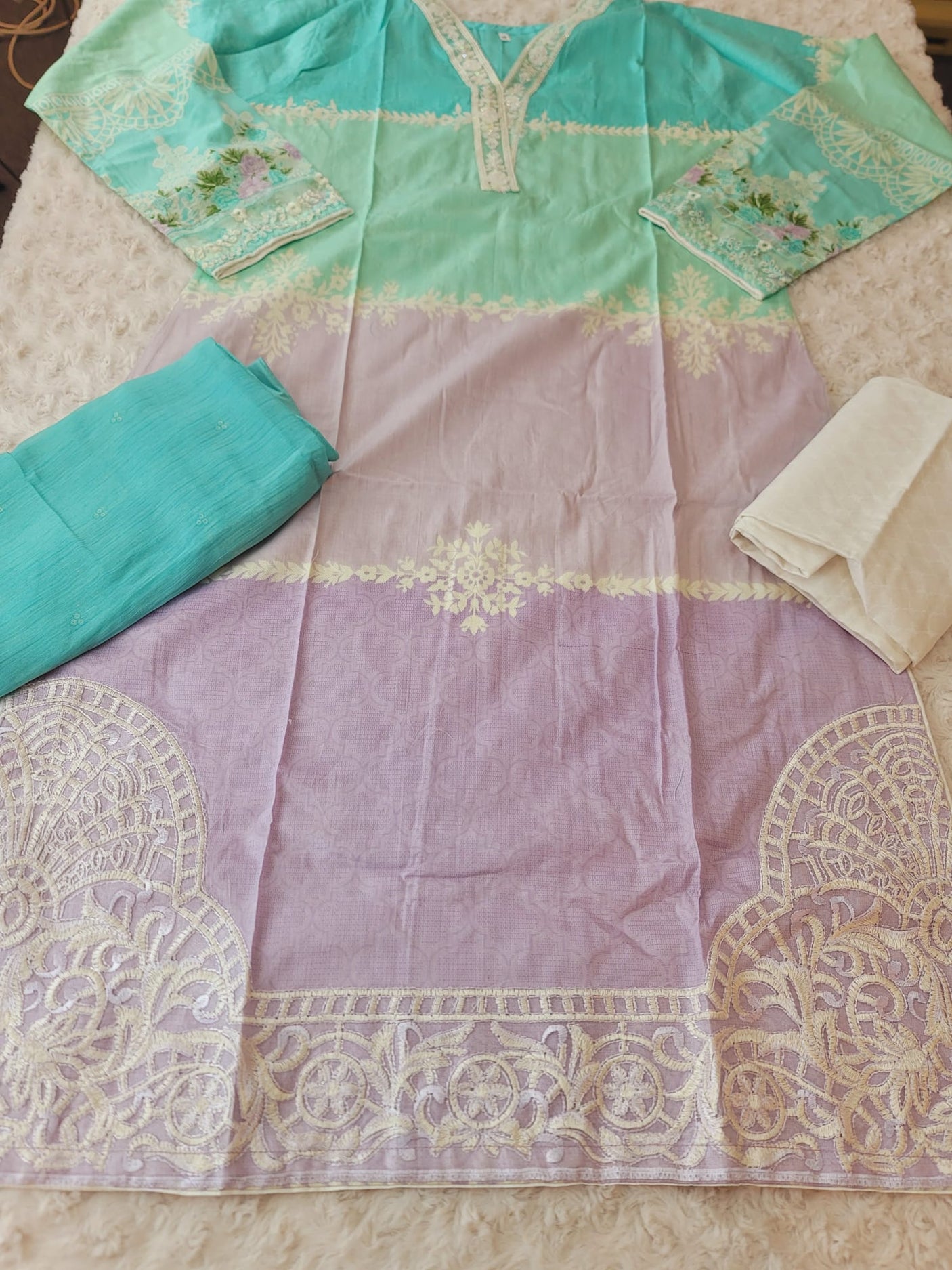 Pakistani Stitched lawn Embroidered Salwar kameez ready to ship