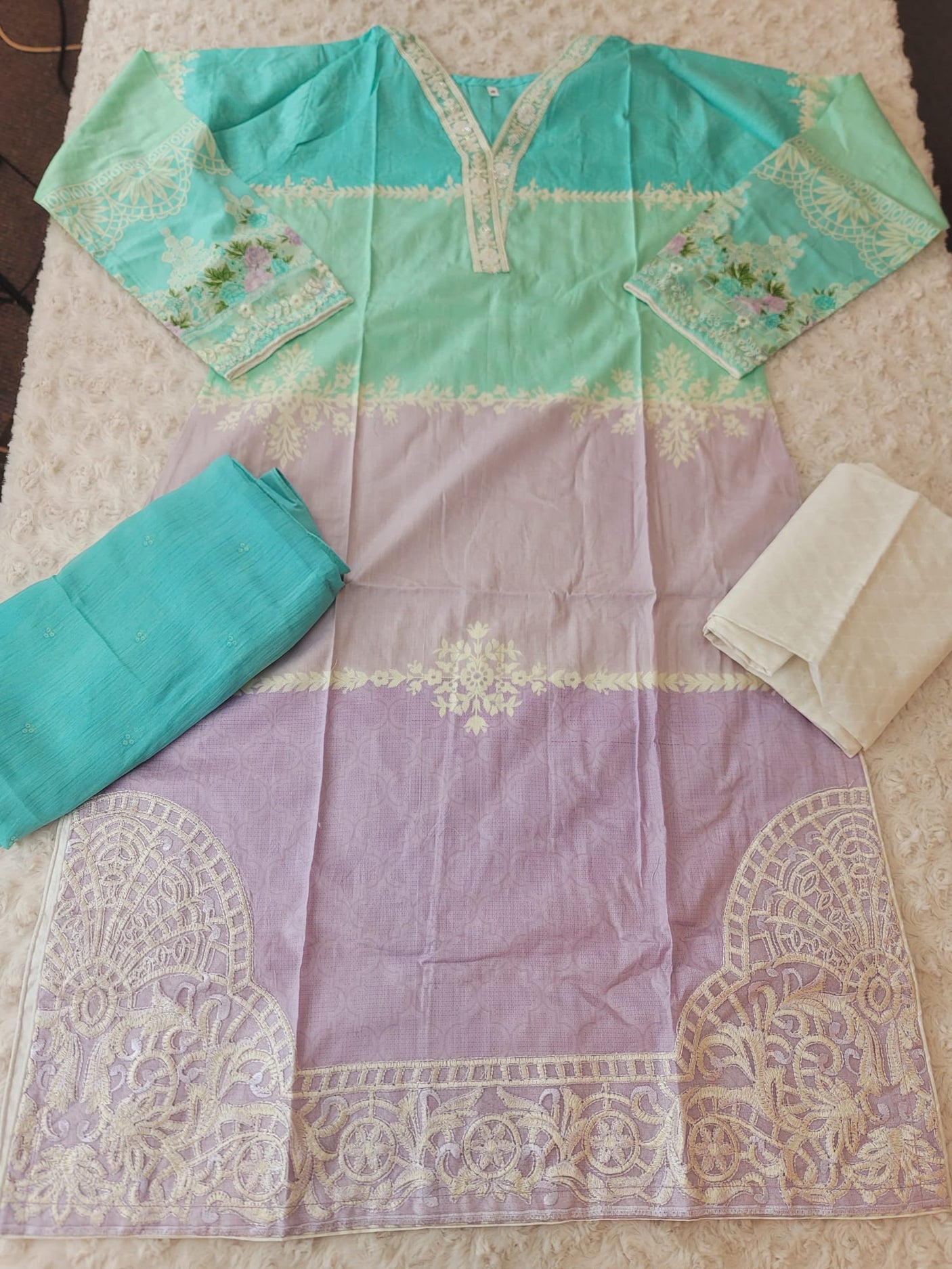 Pakistani Stitched lawn Embroidered Salwar kameez ready to ship