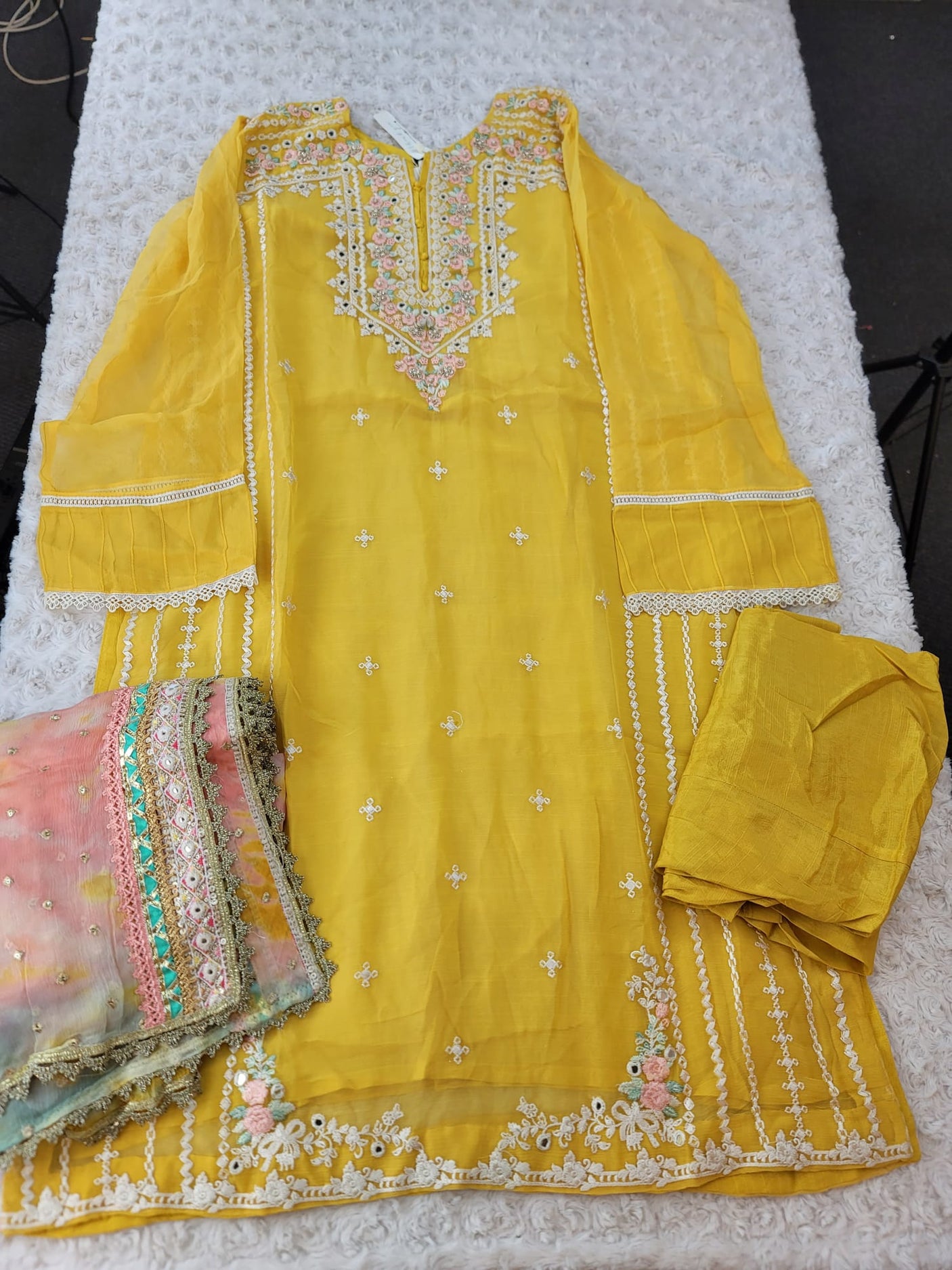 Pakistani Original Agha Noor 3pcs Collection 2021 -100% Original Guaranteed