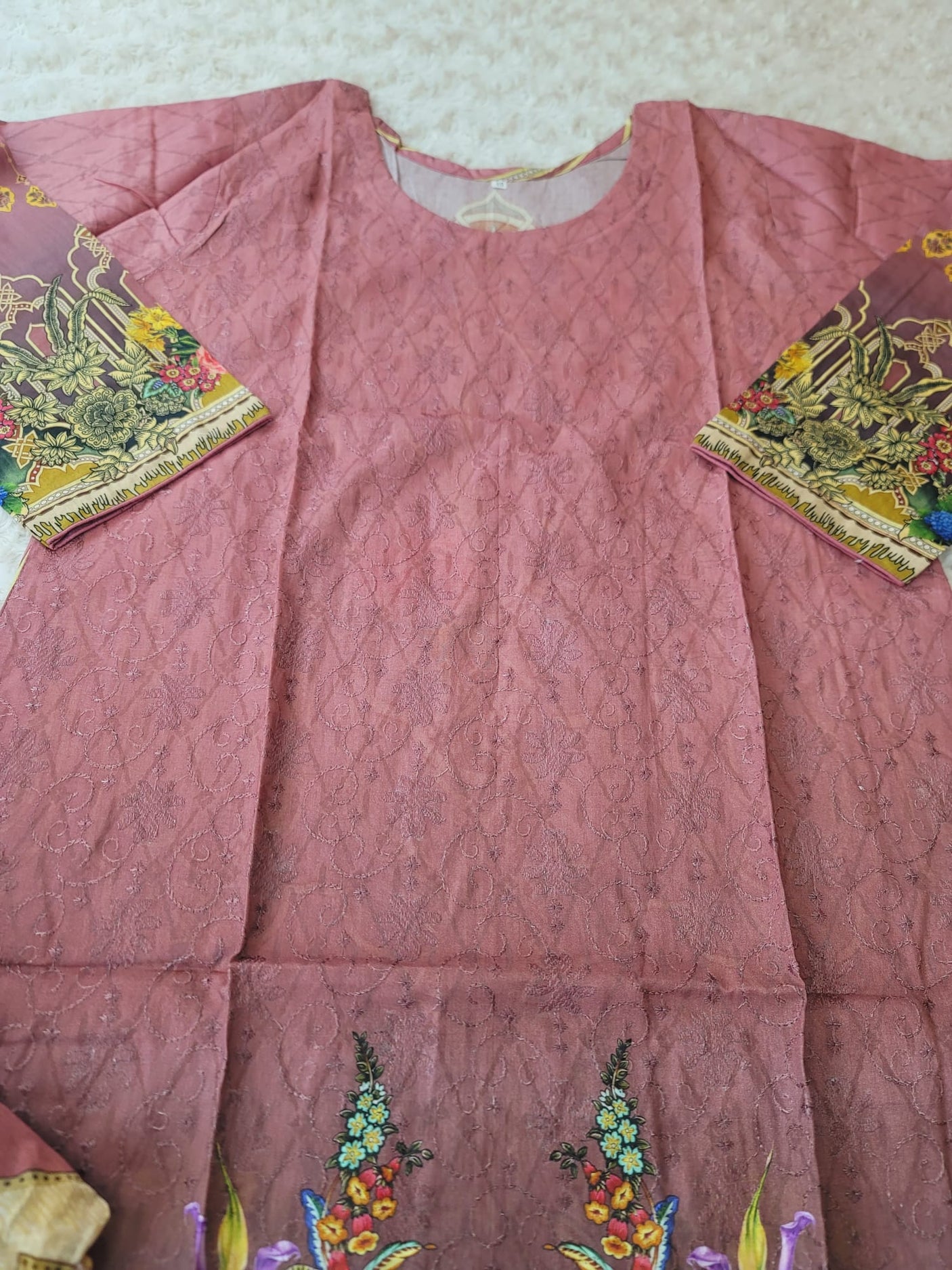 Pakistani Stitched lawn Embroidered Salwar kameez ready to ship