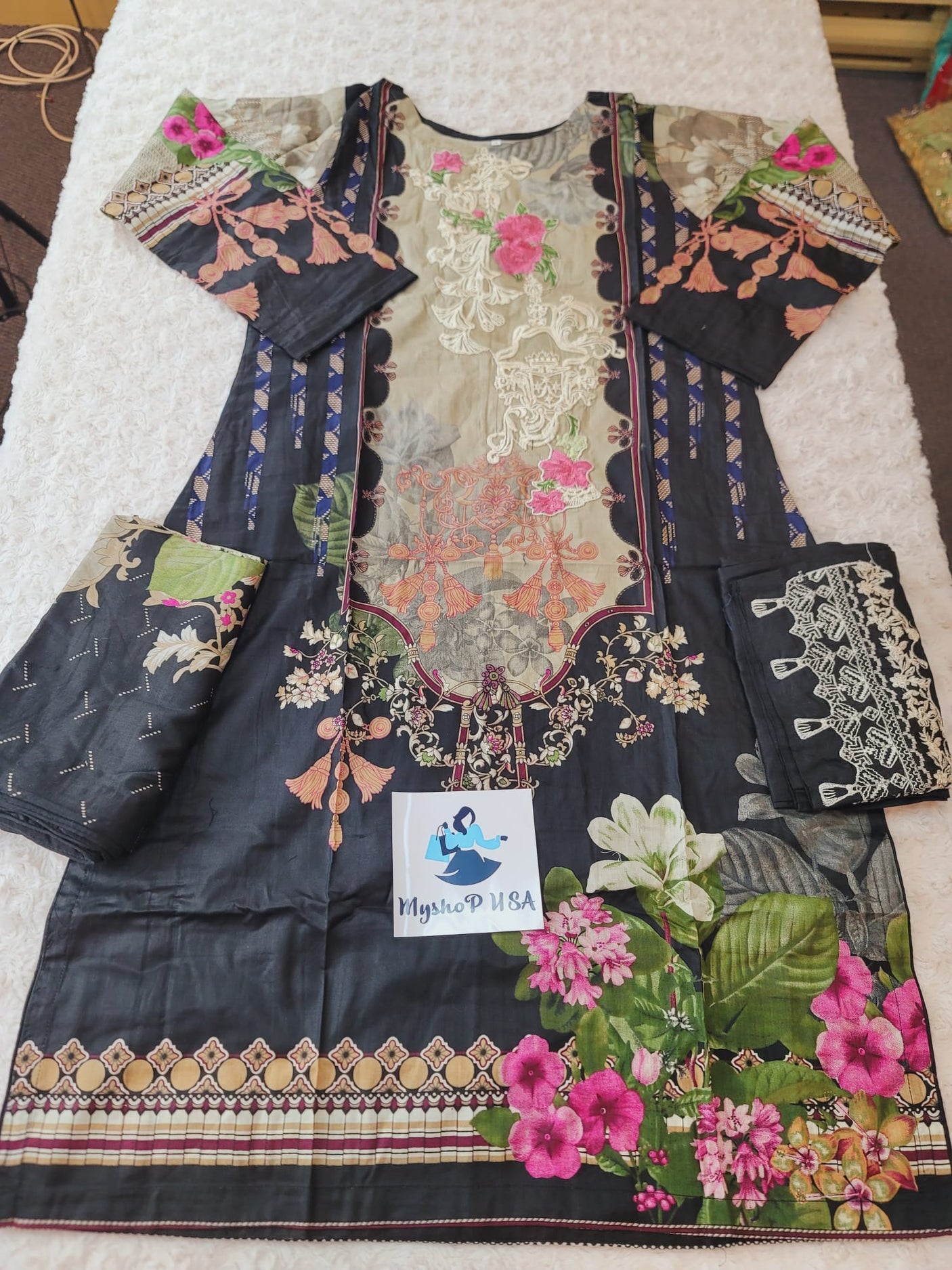 Pakistani Stitched lawn Embroidered Salwar kameez ready to ship