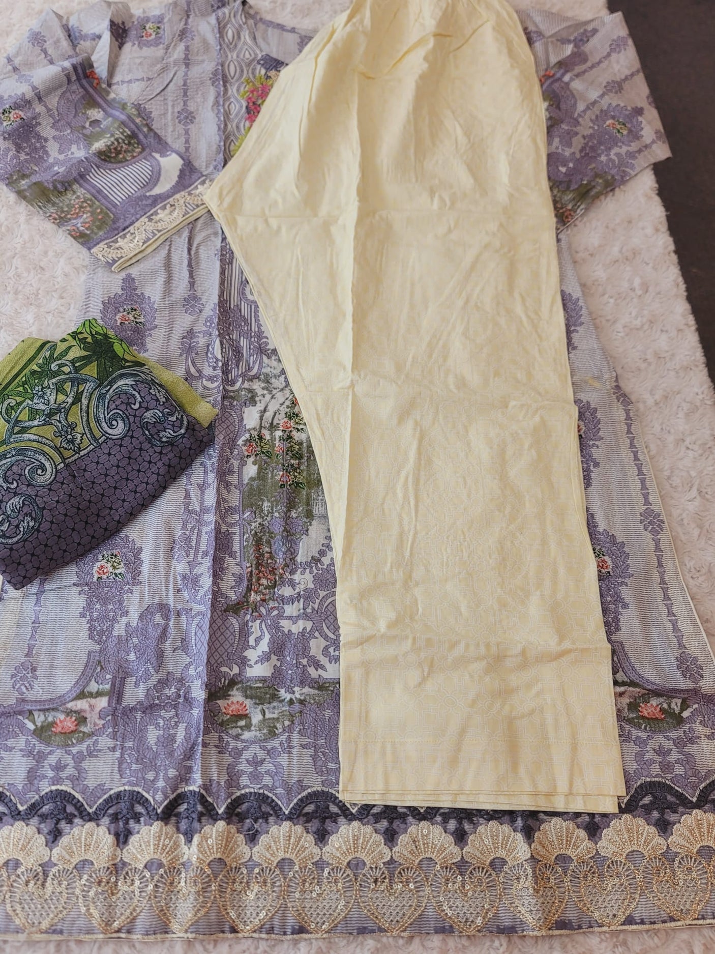 Pakistani Stitched lawn Embroidered Salwar kameez ready to ship