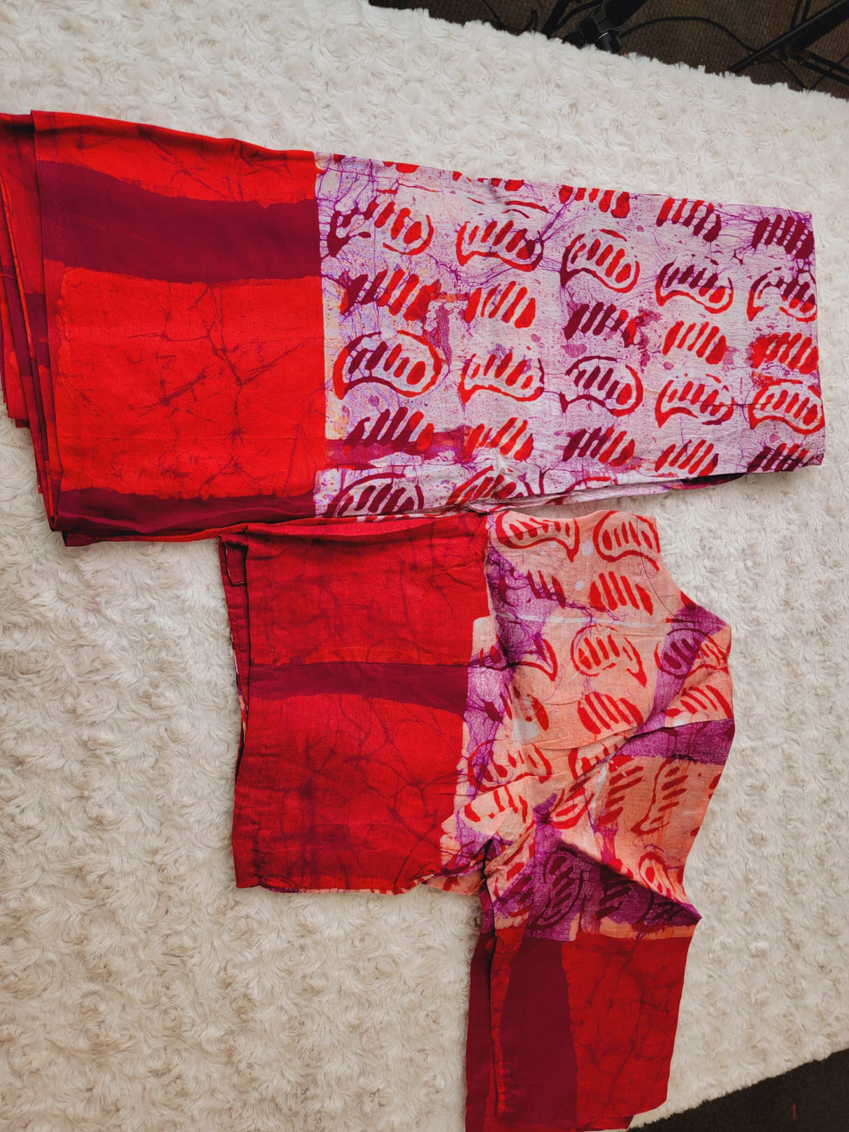 Raw Silk Batik Saree with stitched blouse