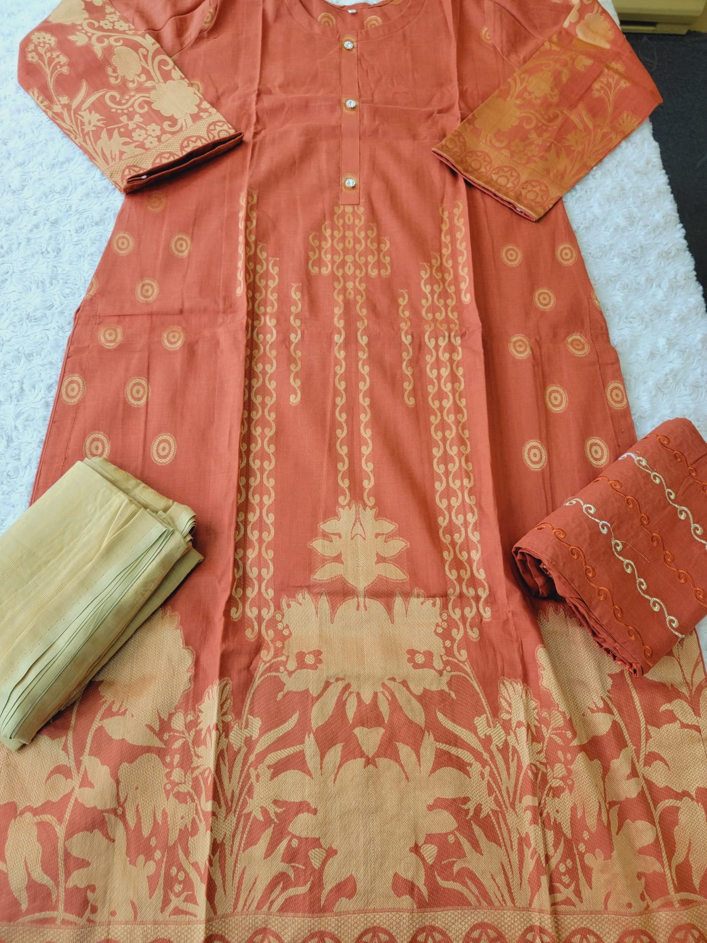 Pakistani Stitched lawn Embroidered Salwar kameez ready to ship