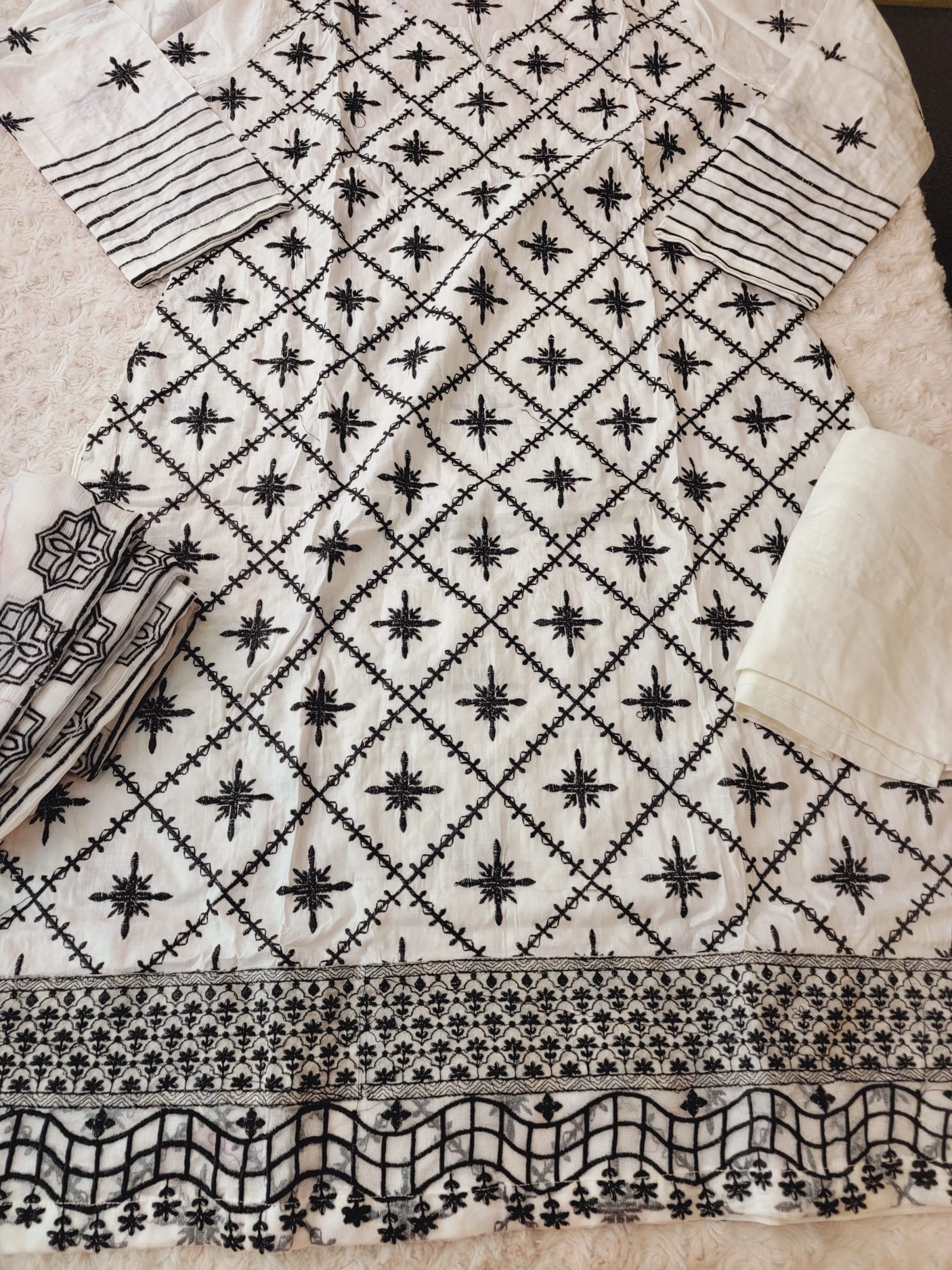 Pakistani Stitched Embroidery luxury  lawn Dresses Ready To Ship