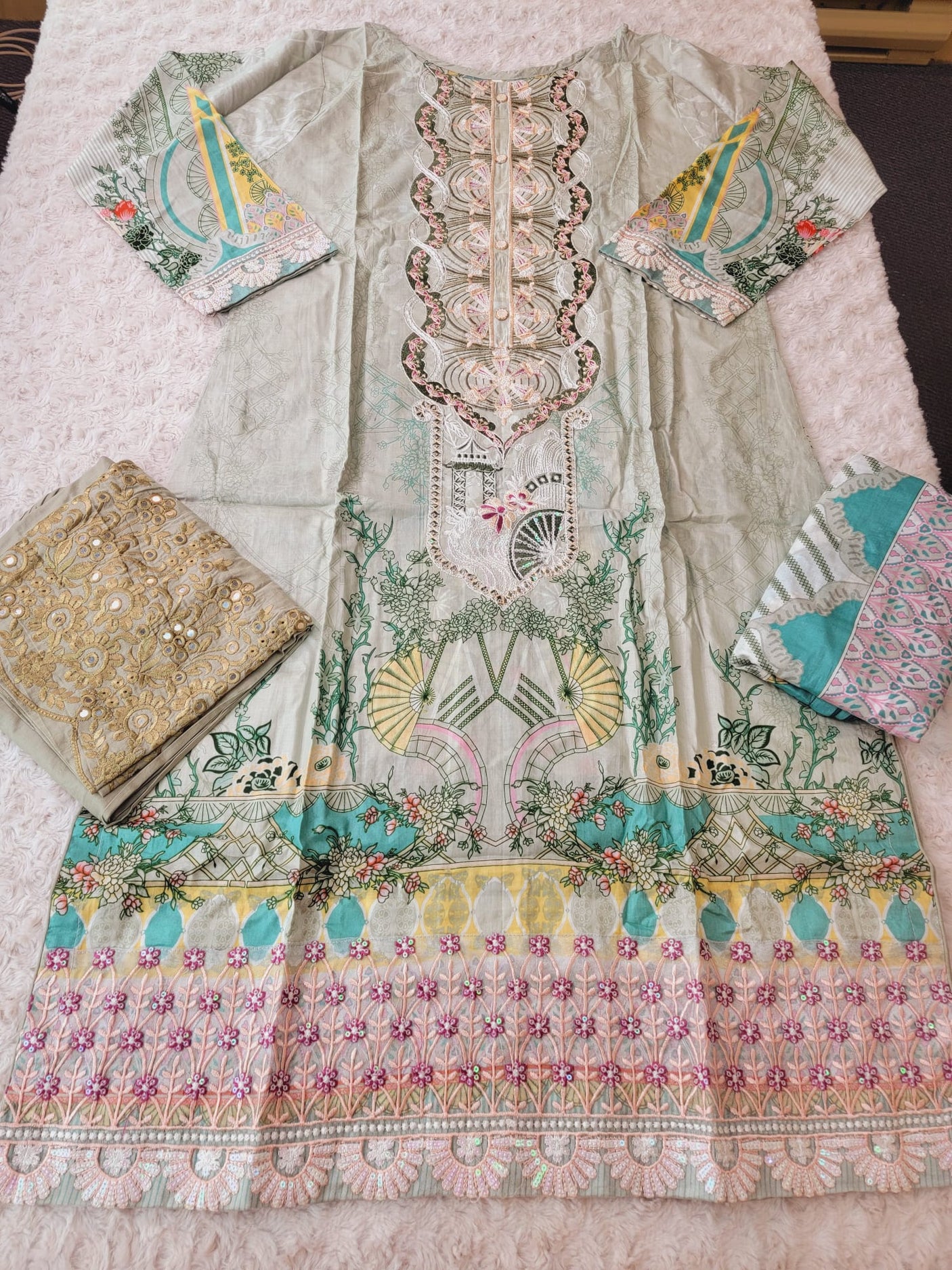 Pakistani Stitched lawn Embroidered Salwar kameez ready to ship