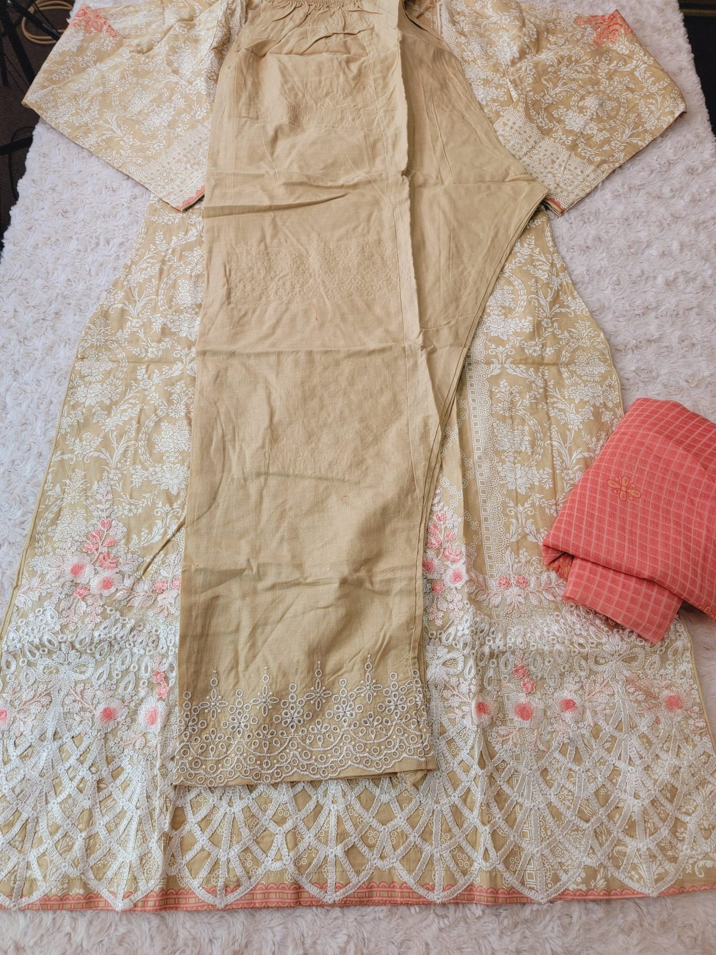 Pakistani Stitched lawn Embroidered Salwar kameez ready to ship