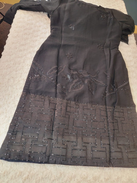 Pakistani Embroidered Party wear  Ready To Ship