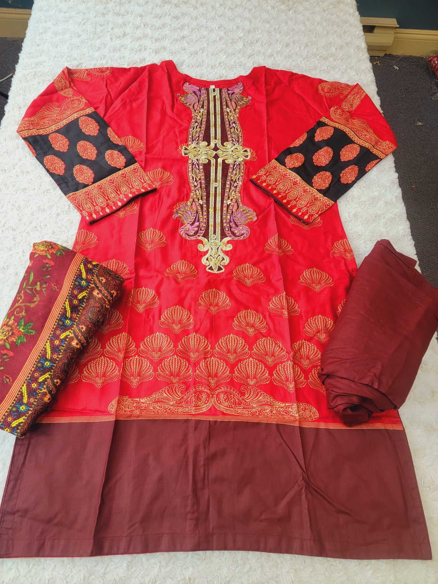Pakistani linen Embroidered Salwar kameez Ready To Ship