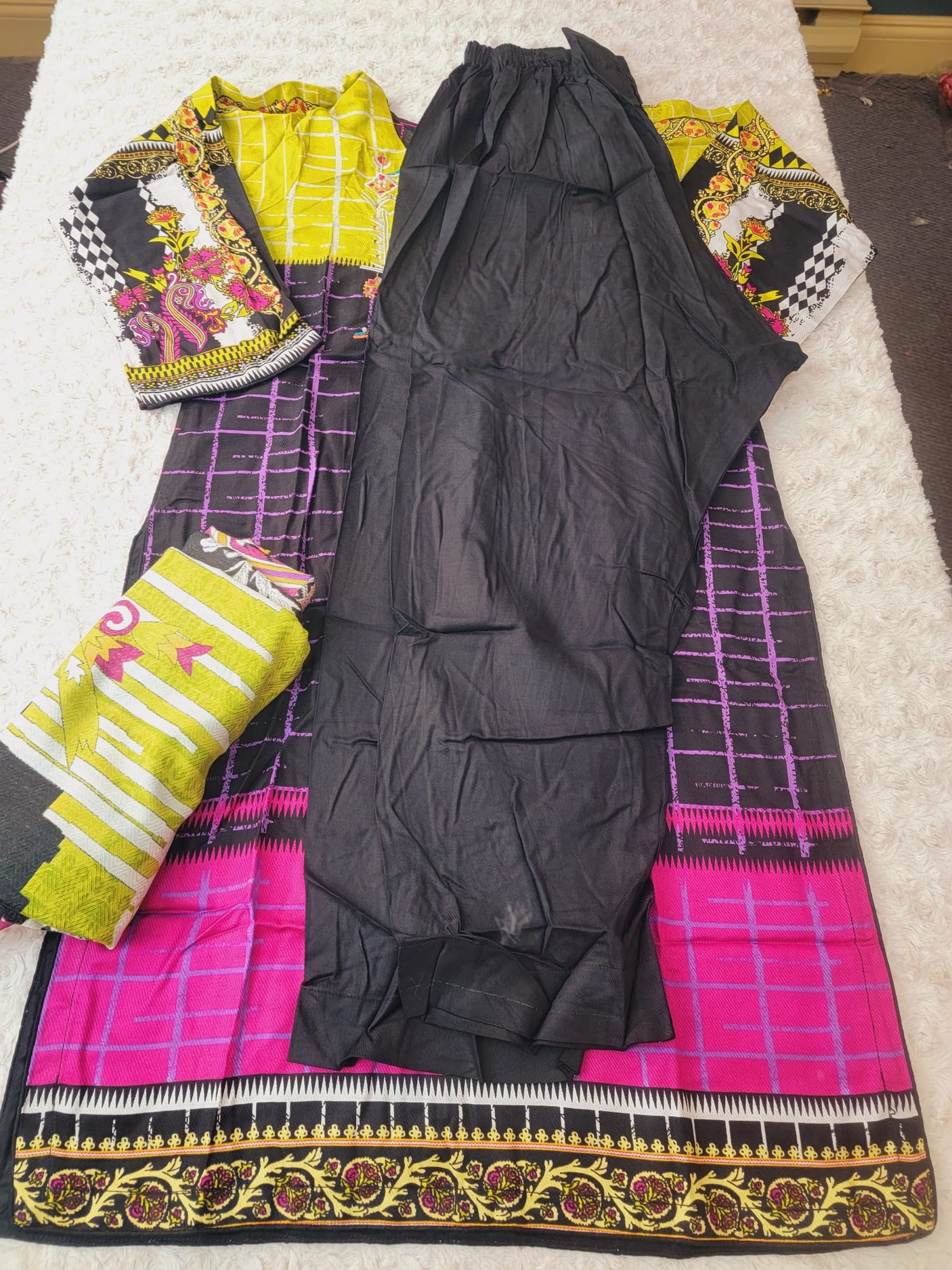 Pakistani linen Embroidered Salwar kameez Ready To Ship