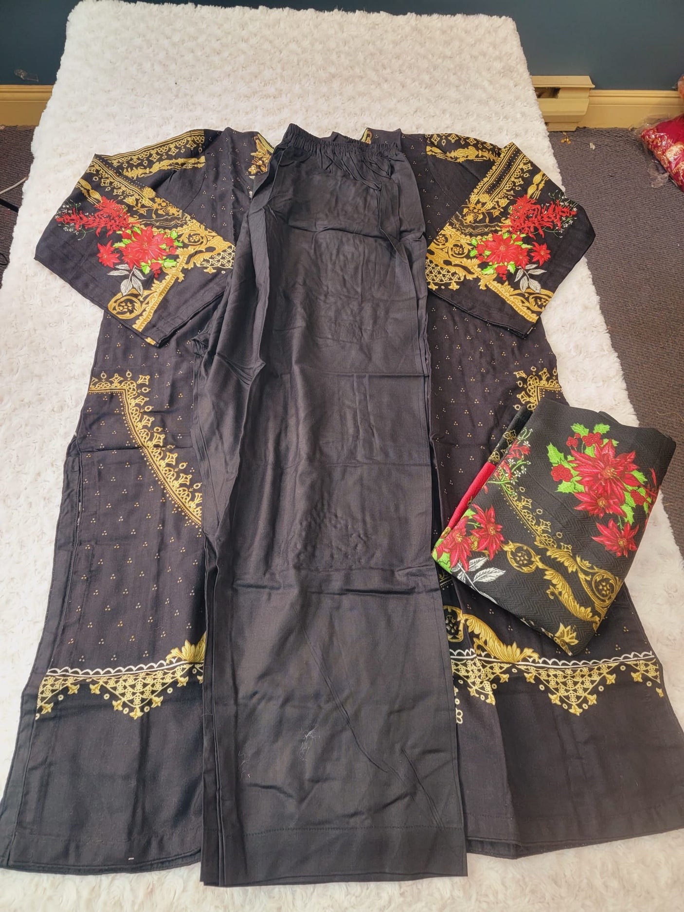 Pakistani linen Embroidered Salwar kameez Ready To Ship