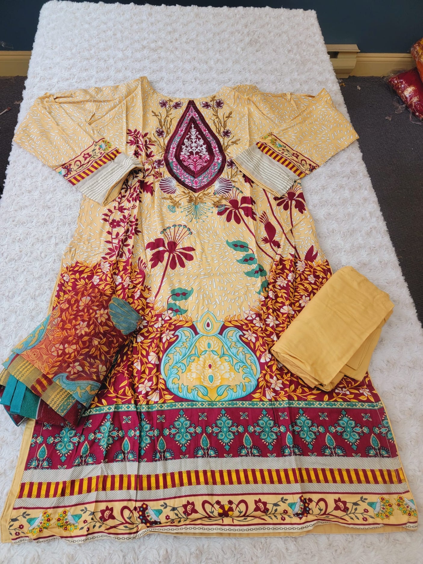 Pakistani linen Embroidered Salwar kameez Ready To Ship