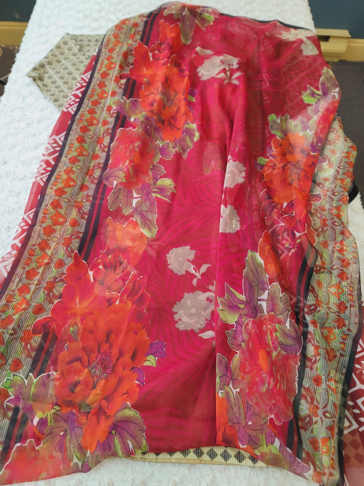 Pakistani Stitched Embroidered Lawn Salwar kameez ready to ship