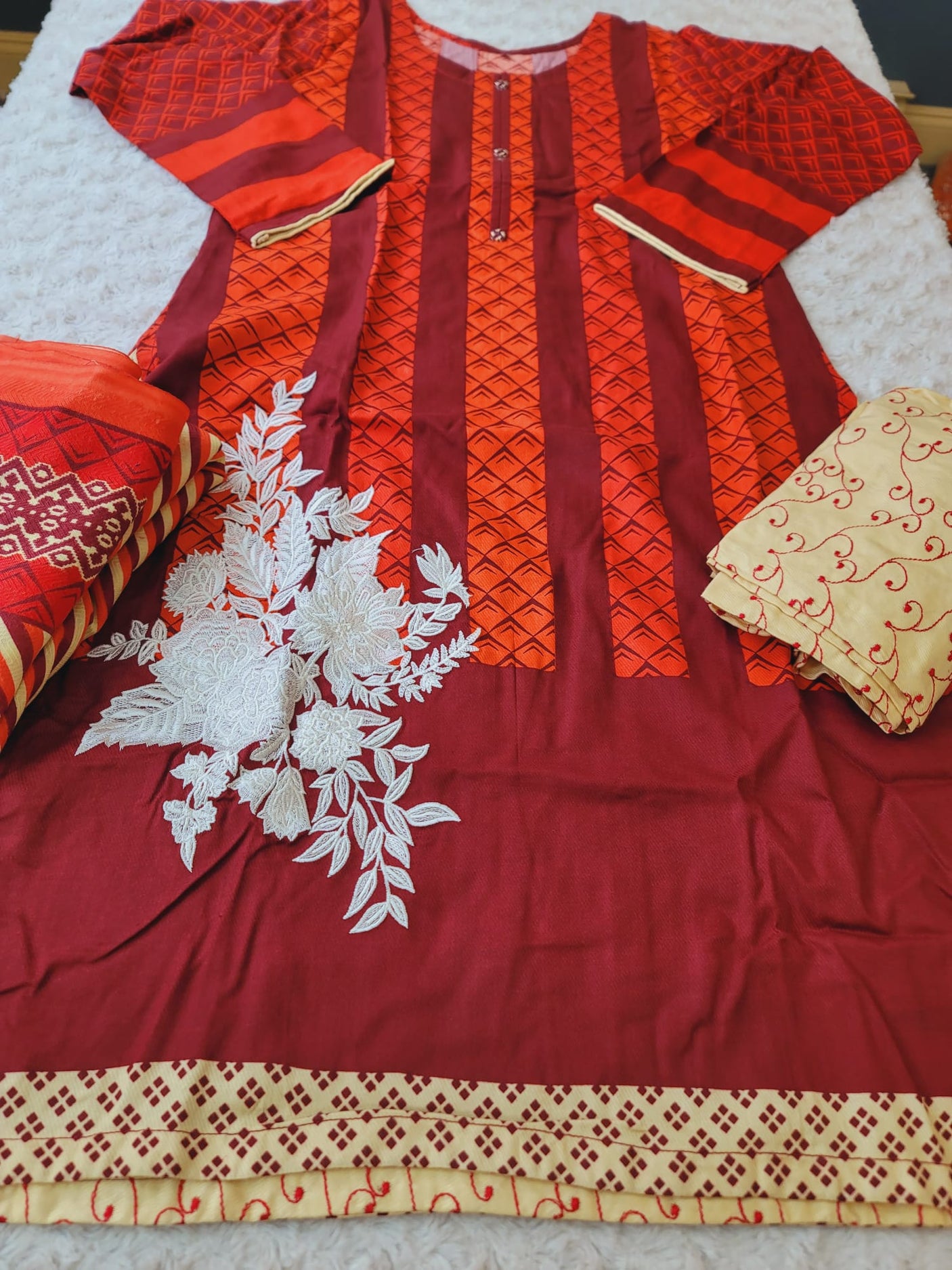 Pakistani linen Embroidered Salwar kameez Ready To Ship