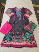 Pakistani Stitched lawn Embroidered Salwar kameez ready to ship