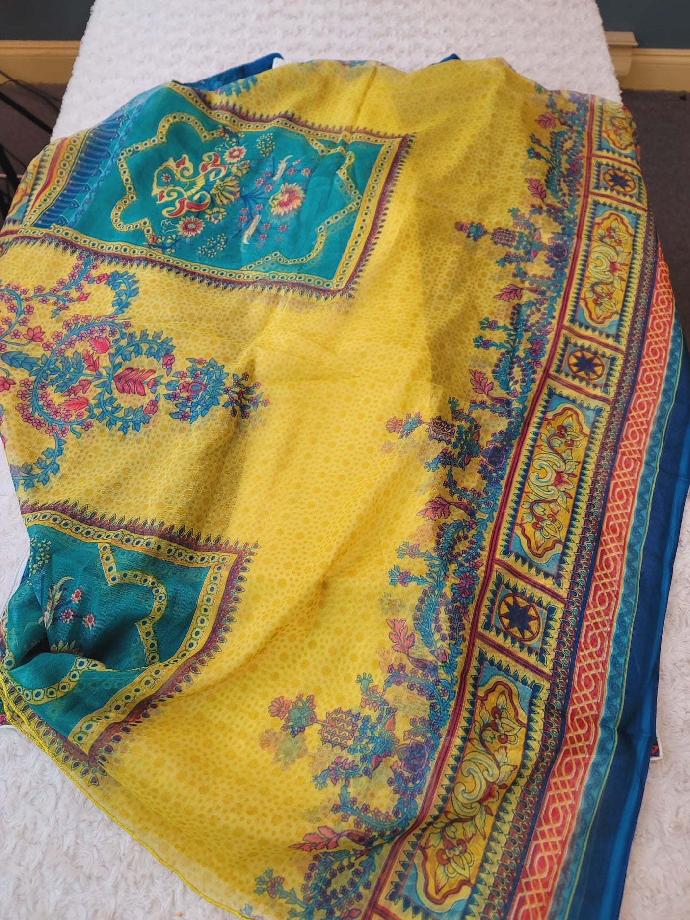 Pakistani lawn Embroidered Salwar kameez Ready To Ship