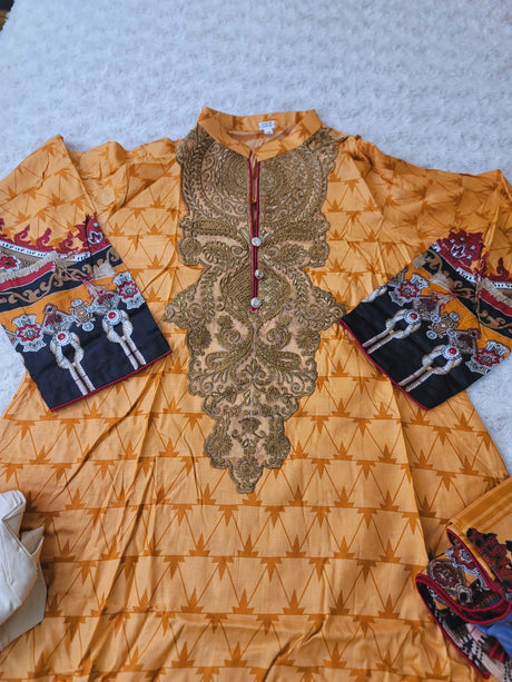 Pakistani lawn Embroidered Salwar kameez Ready To Ship