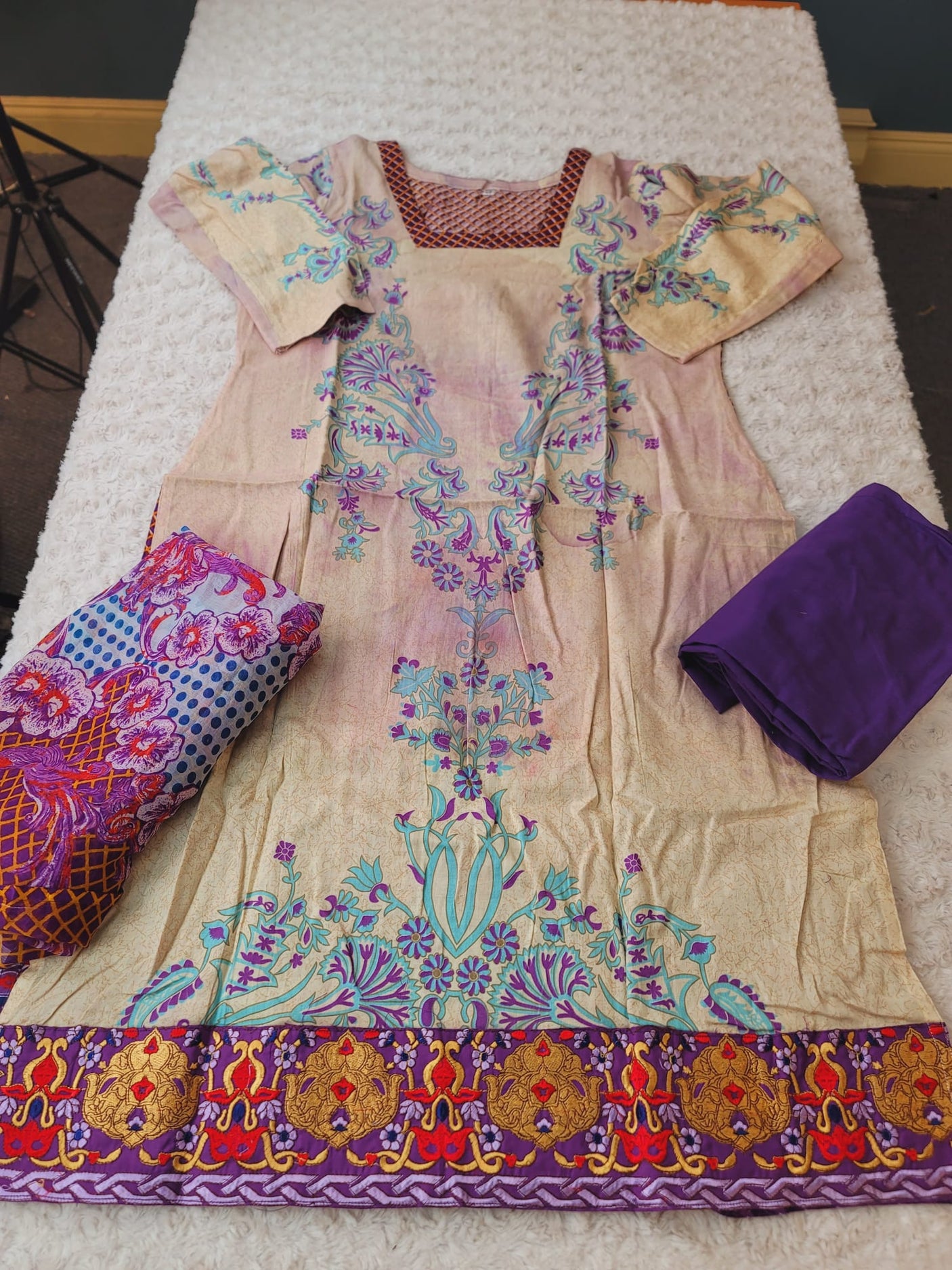 Pakistani Stitched lawn Embroidered Salwar kameez ready to ship