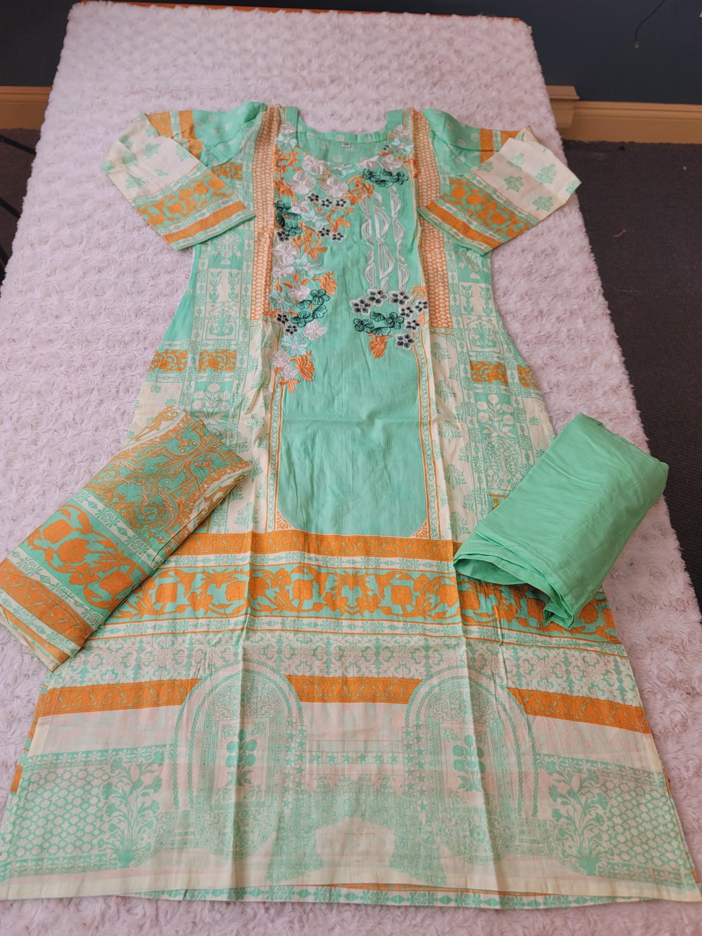 Pakistani Stitched lawn Embroidered Salwar kameez ready to ship