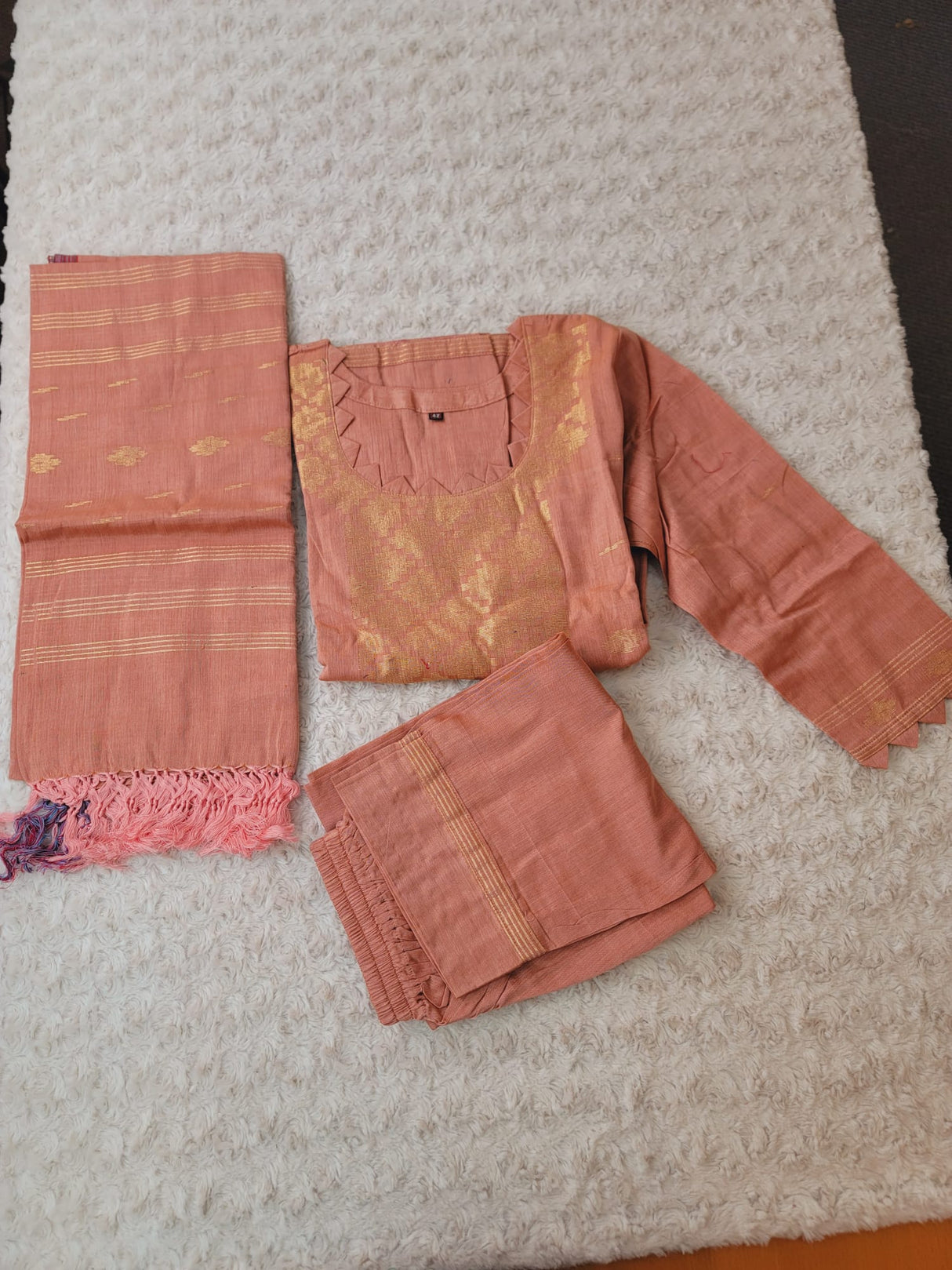 Bangladeshi Jamdani salwar kamiz